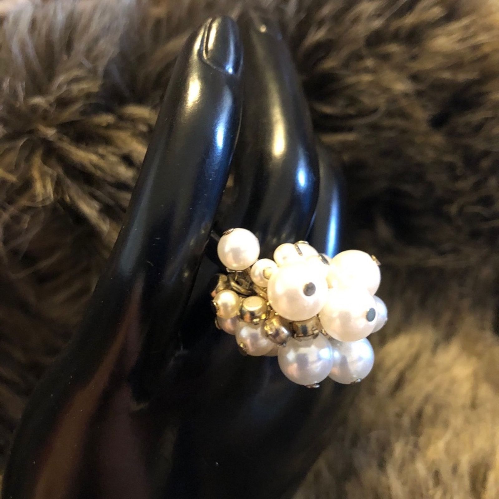 Jewelry Faux pearl and rhinestone bauble cluster ring Size ONE SIZE - 5 Thumbnail