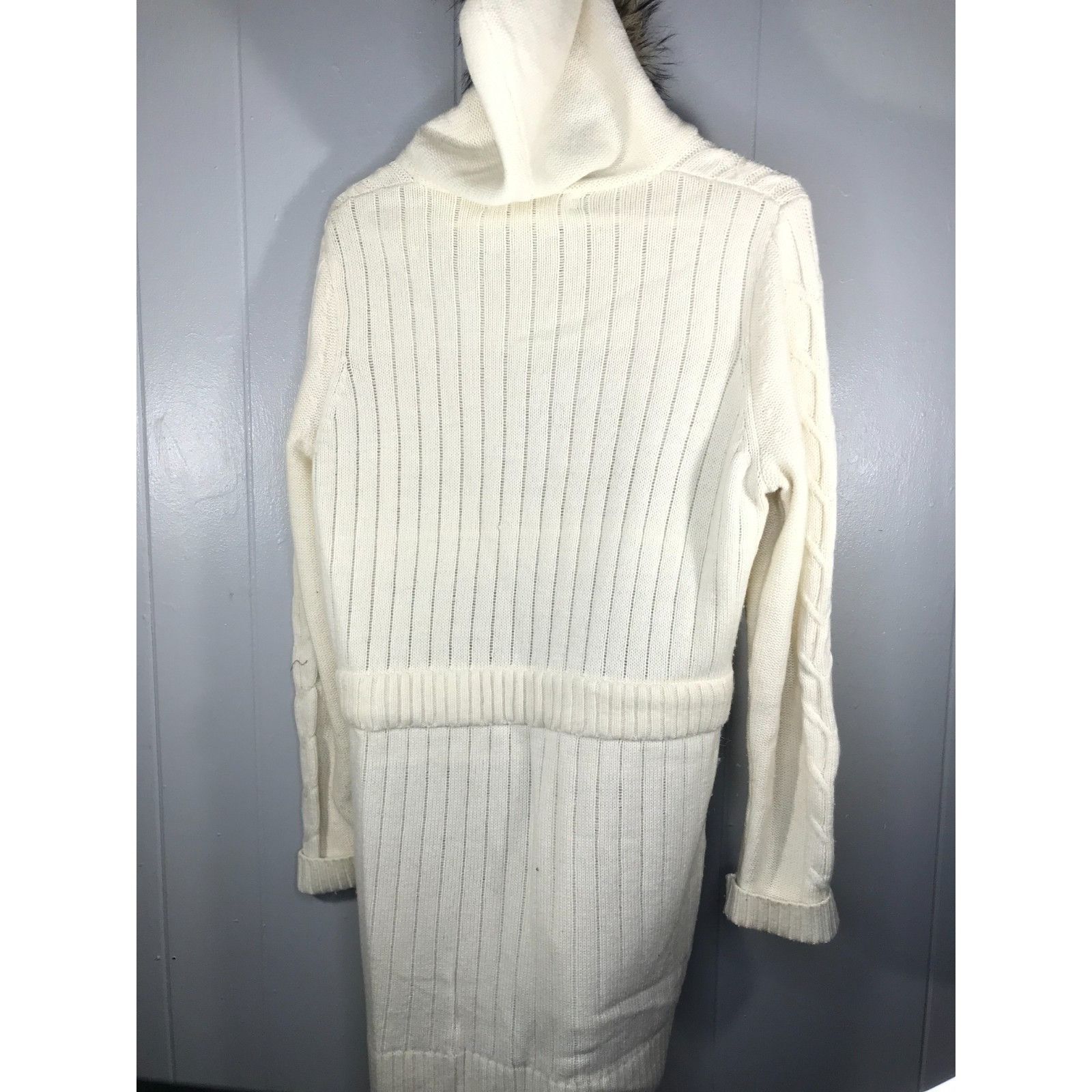 Abercrombie & Fitch Woolrich Cardigan Sweater LG White Cable Knit Faux Fur Hoode Size L / US 10 / IT 46 - 2 Thumbnail
