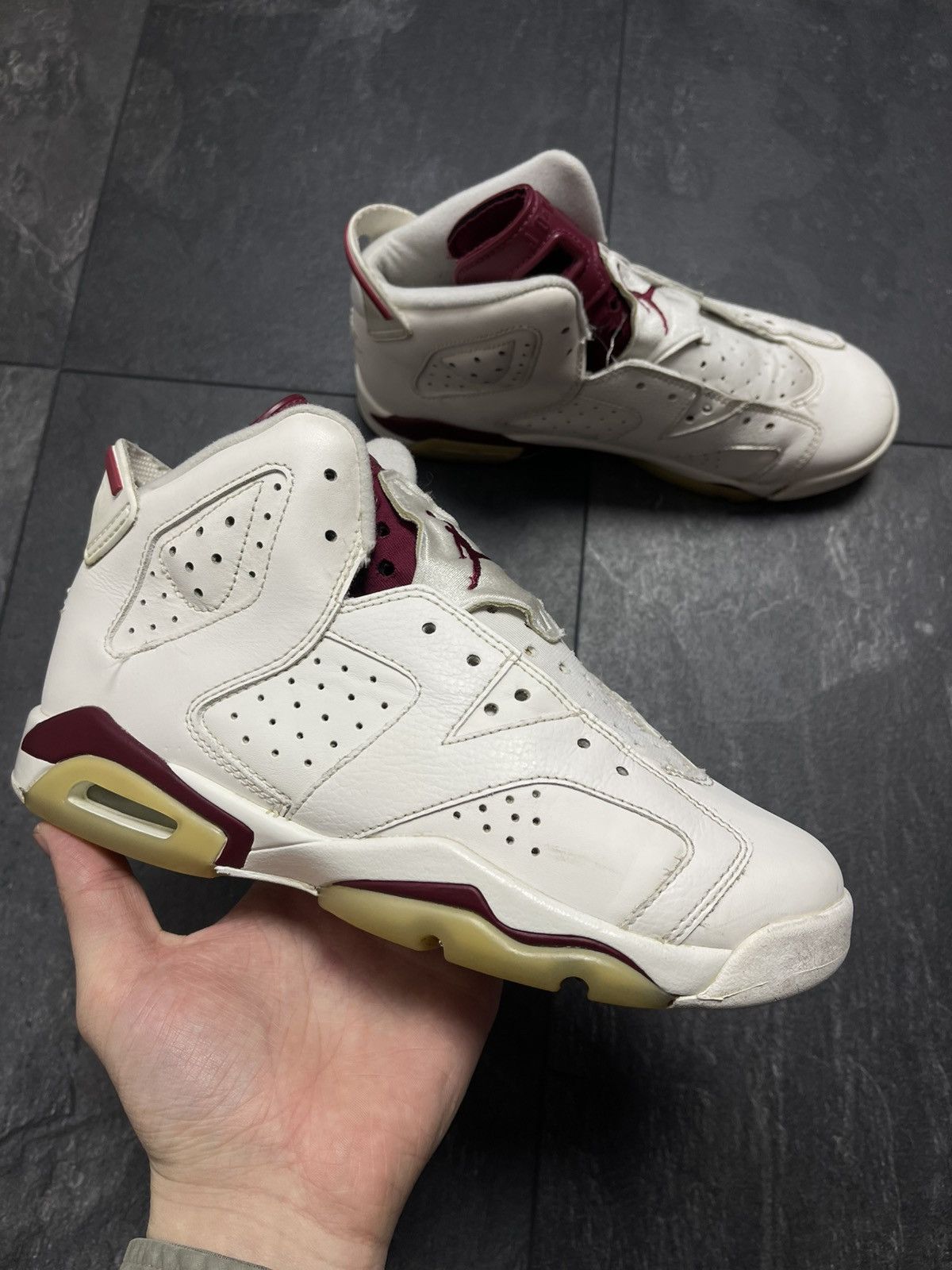 Jordan Brand × Streetwear × Vintage Vintage Nike Air Jordan 6 Retro Maroon Size US 5.5 / EU 38 - 3 Thumbnail