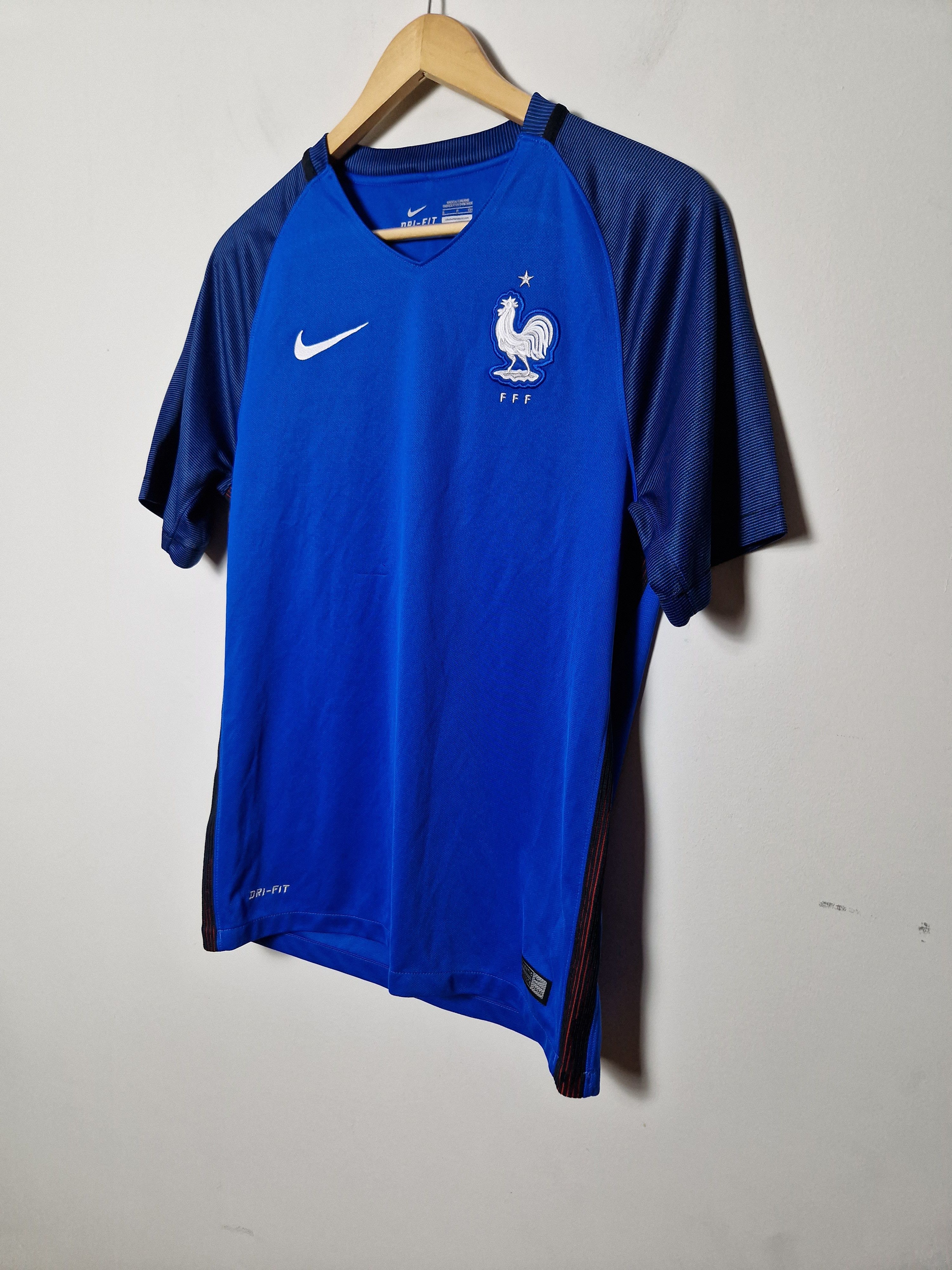 Nike Nike FRANCE 2016/17 L Home Football Shirt Soccer Jersey FFF Size US S / EU 44-46 / 1 - 2 Thumbnail