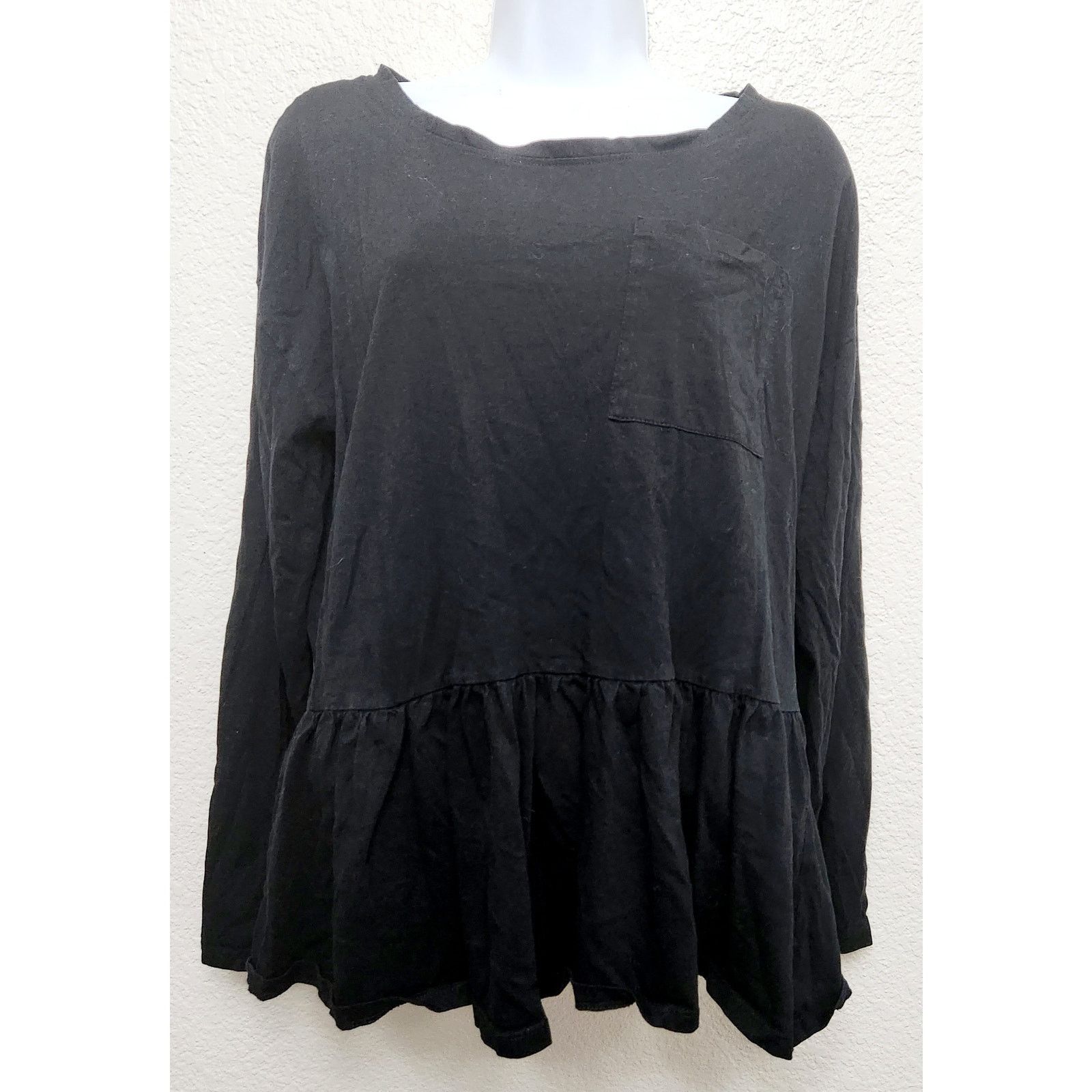 Other For The Republic Denim Black Long Sleeve Ruffled Hem Top L Size L / US 10 / IT 46 - 1 Thumbnail
