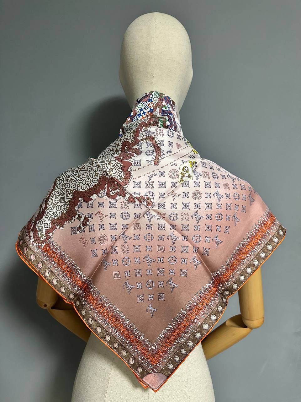 Louis Vuitton Louis Vuitton Scarf Silk Monogram Print Map logo New Auth Size ONE SIZE - 3 Thumbnail