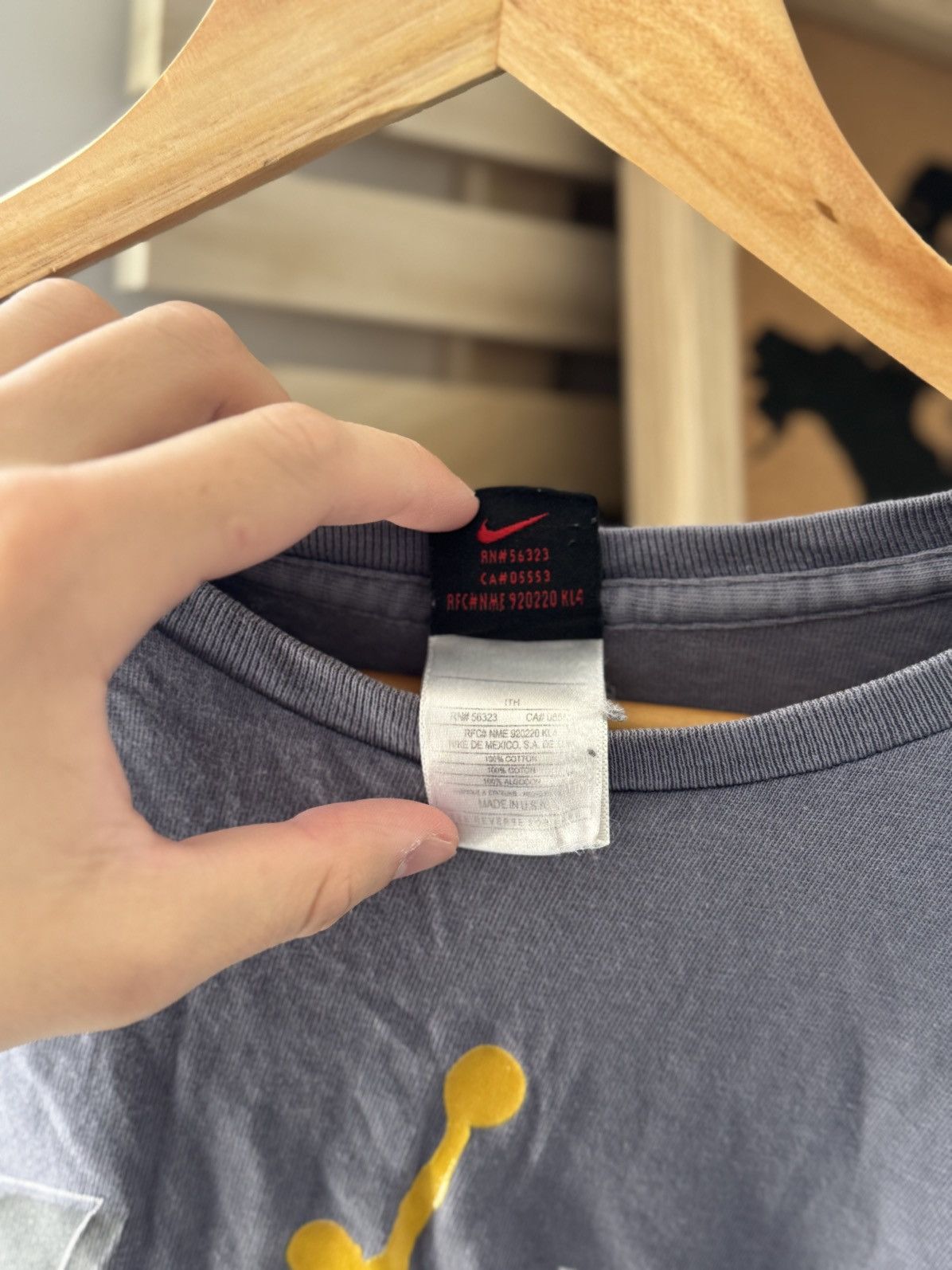 Jordan Brand Jordan Tee Vintage Size US L / EU 52-54 / 3 - 7 Thumbnail