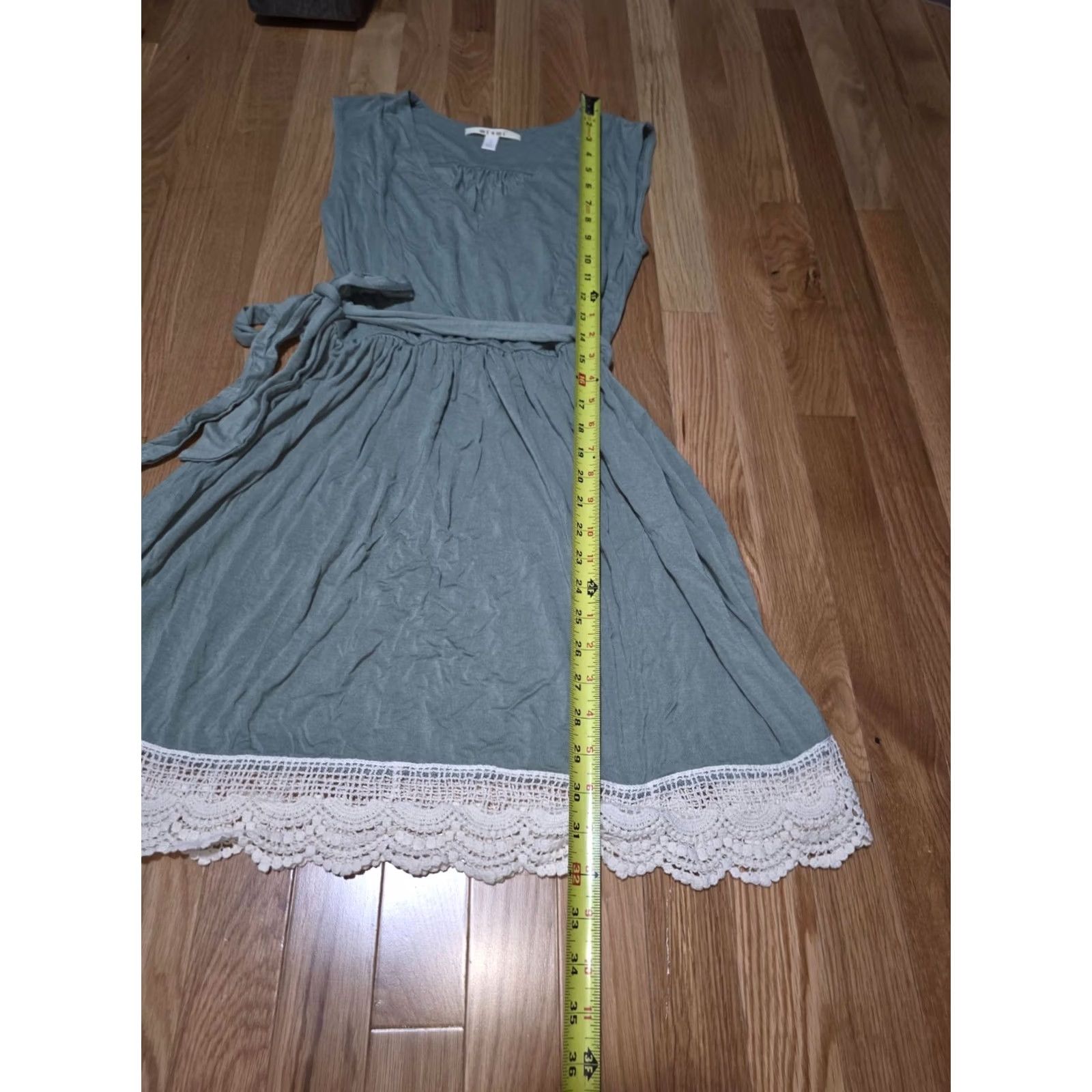 Vintage VINTAGE? No. Miami Mini Dress Women's Size S Gray V-Neck Sleeveless Tie Waist Lace Trim Dress Size S / US 4 / IT 40 - 7 Thumbnail