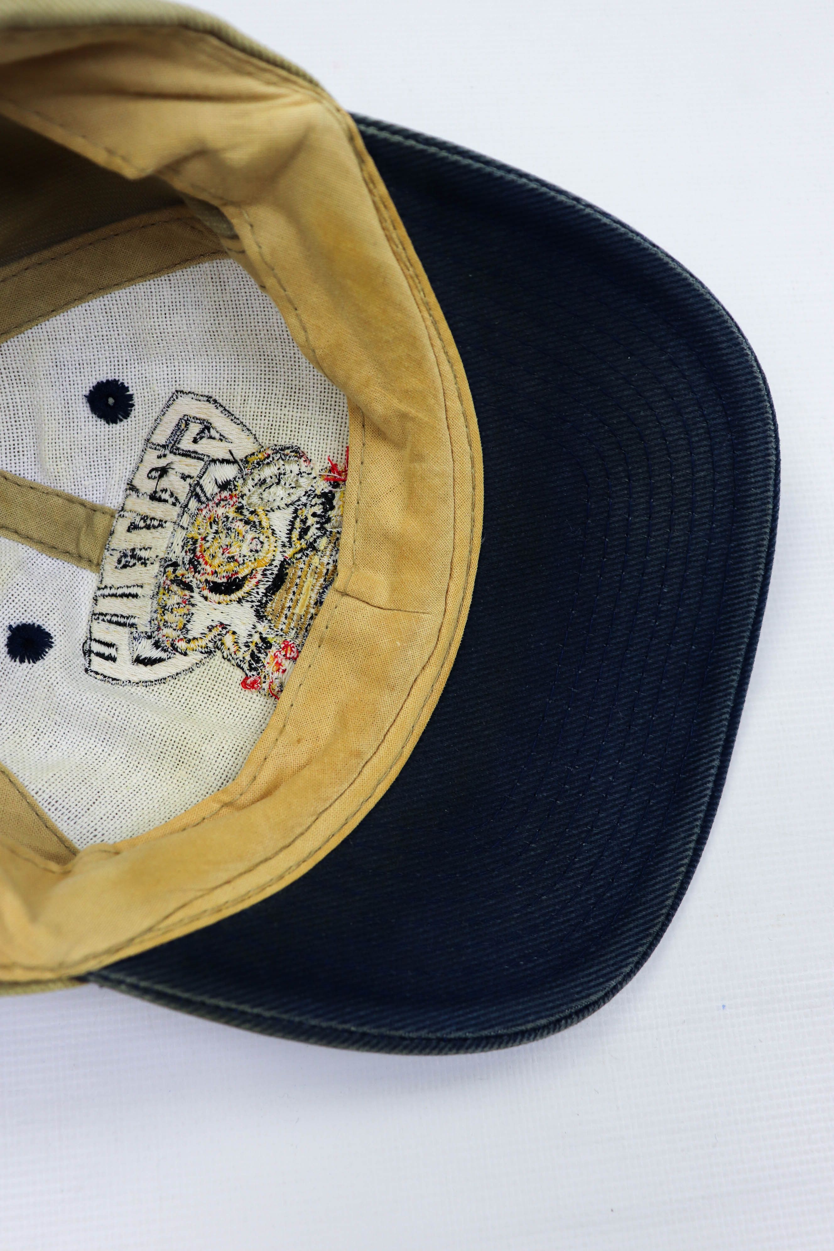 Vintage Vintage Distressed Scheuchzer Grizzly101 Rail Train Logo Cap Size ONE SIZE - 11 Thumbnail