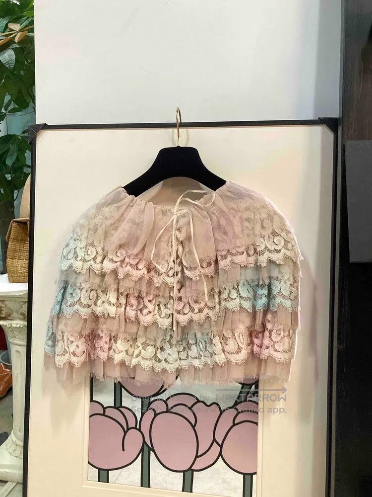 Chanel Chanel Roman series dreamy flower embroidered cloak Size XS / US 0-2 / IT 36-38 - 1 Thumbnail