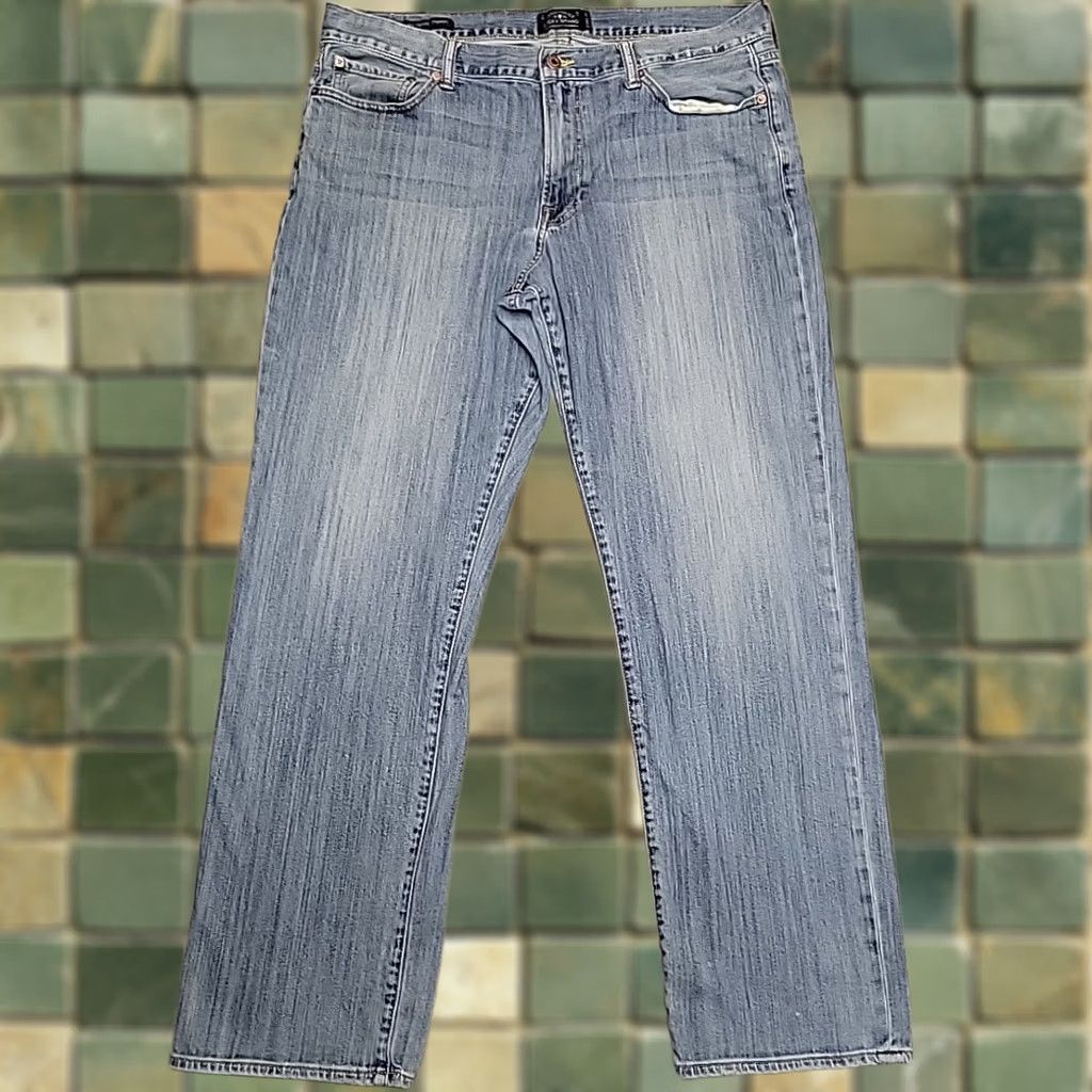 Lucky Brand Lucky Brand Jeans Mens 38x34 361 Vintage Straight Leg Faded Denim Casual Pants Size US 38 / EU 54 - 1 Thumbnail