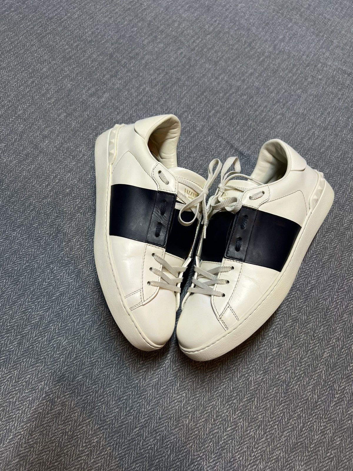 Valentino valentino Size US 11.5 / EU 44-45 - 1 Thumbnail