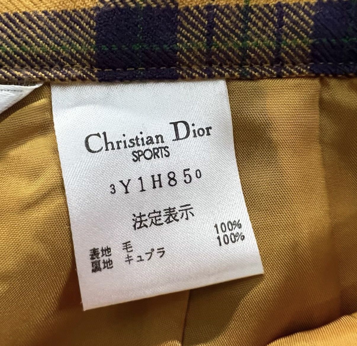 Dior Dior Yellow and Black Plaid Pleated Shorts J41 Size 26" / US 2 / IT 38 - 4 Thumbnail