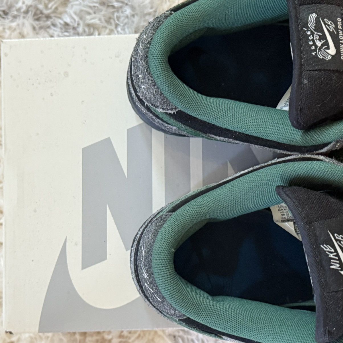 Nike SB Nike sb x there skateboards dunk low Size US 7.5 / EU 40-41 - 3 Thumbnail