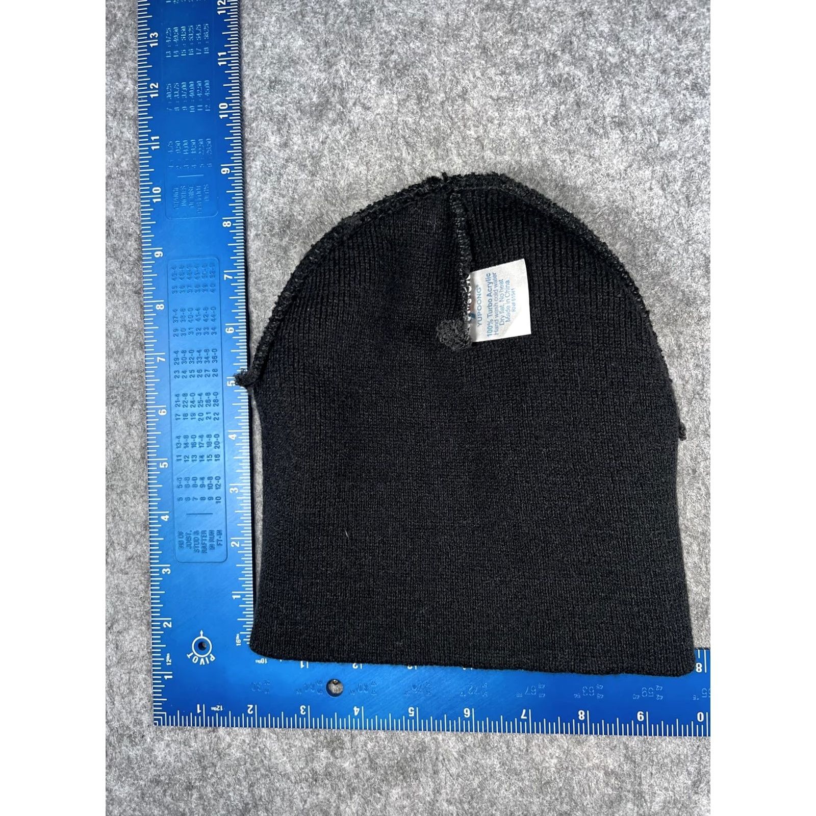 Vintage Yupoong Beanie Hat Mens One Size Black Knit Green Logo Front Embroidery Winter Stretch Acrylic Knit Cap Size ONE SIZE - 6 Thumbnail