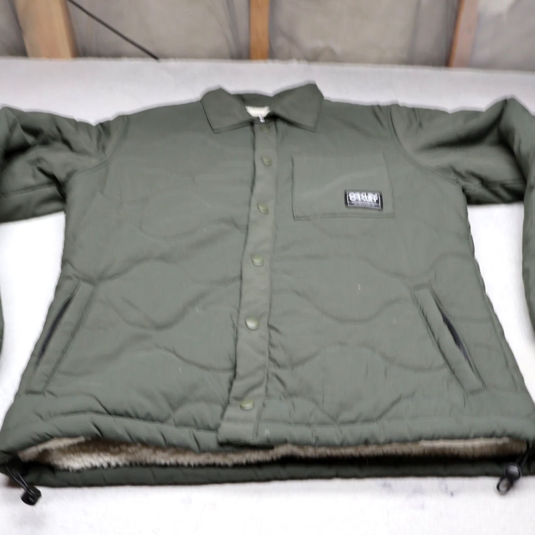 Oakley Oakley Jacket Mens M Green Quilted Sherpa Lined Regular Fit Snap Outdoor Summer? Size US M / EU 48-50 / 2 - 2 Thumbnail
