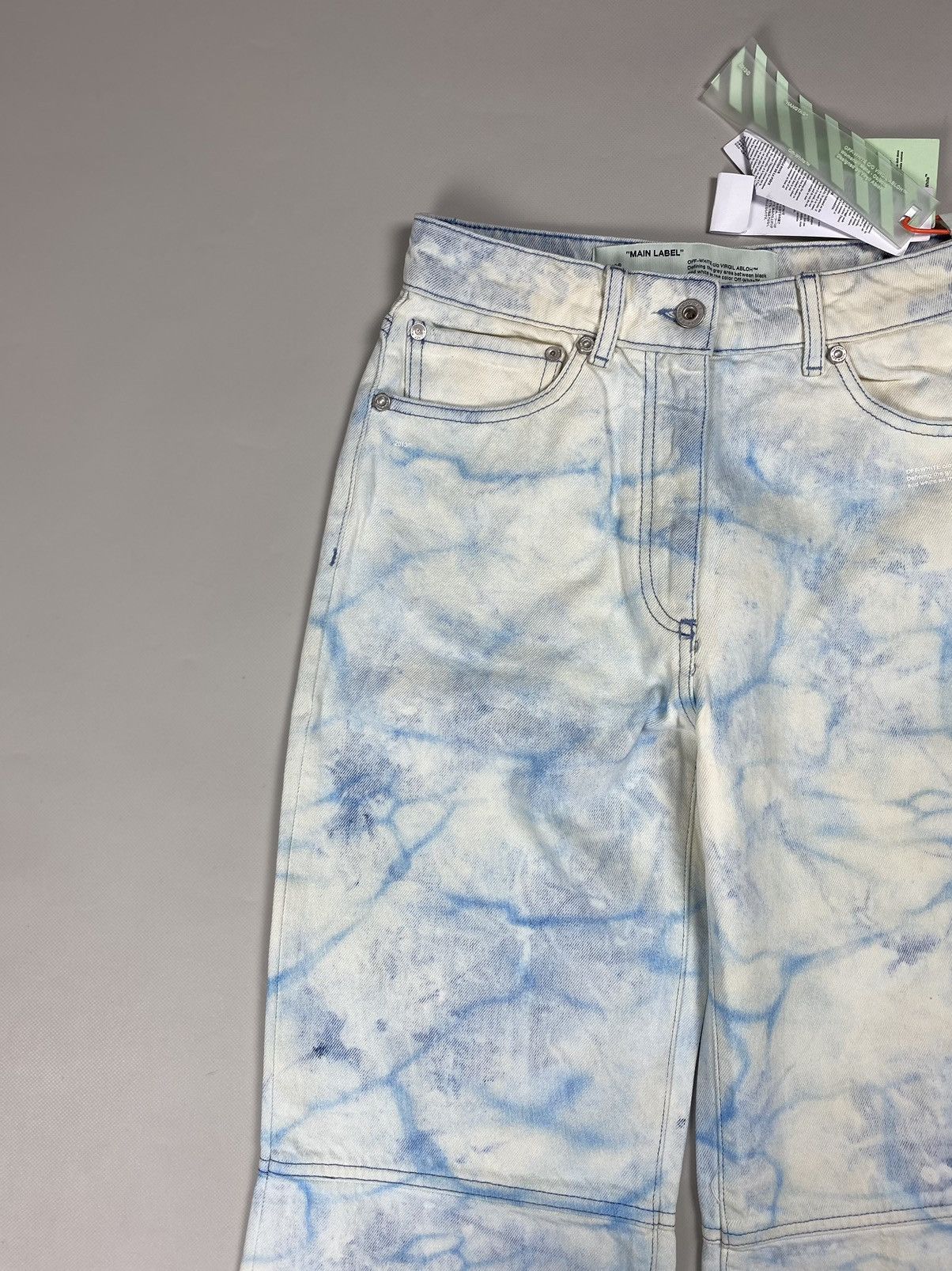 Off-White BNWT! Off-White ladies baggy jeans pants size 26 Size 26" / US 2 / IT 38 - 6 Thumbnail