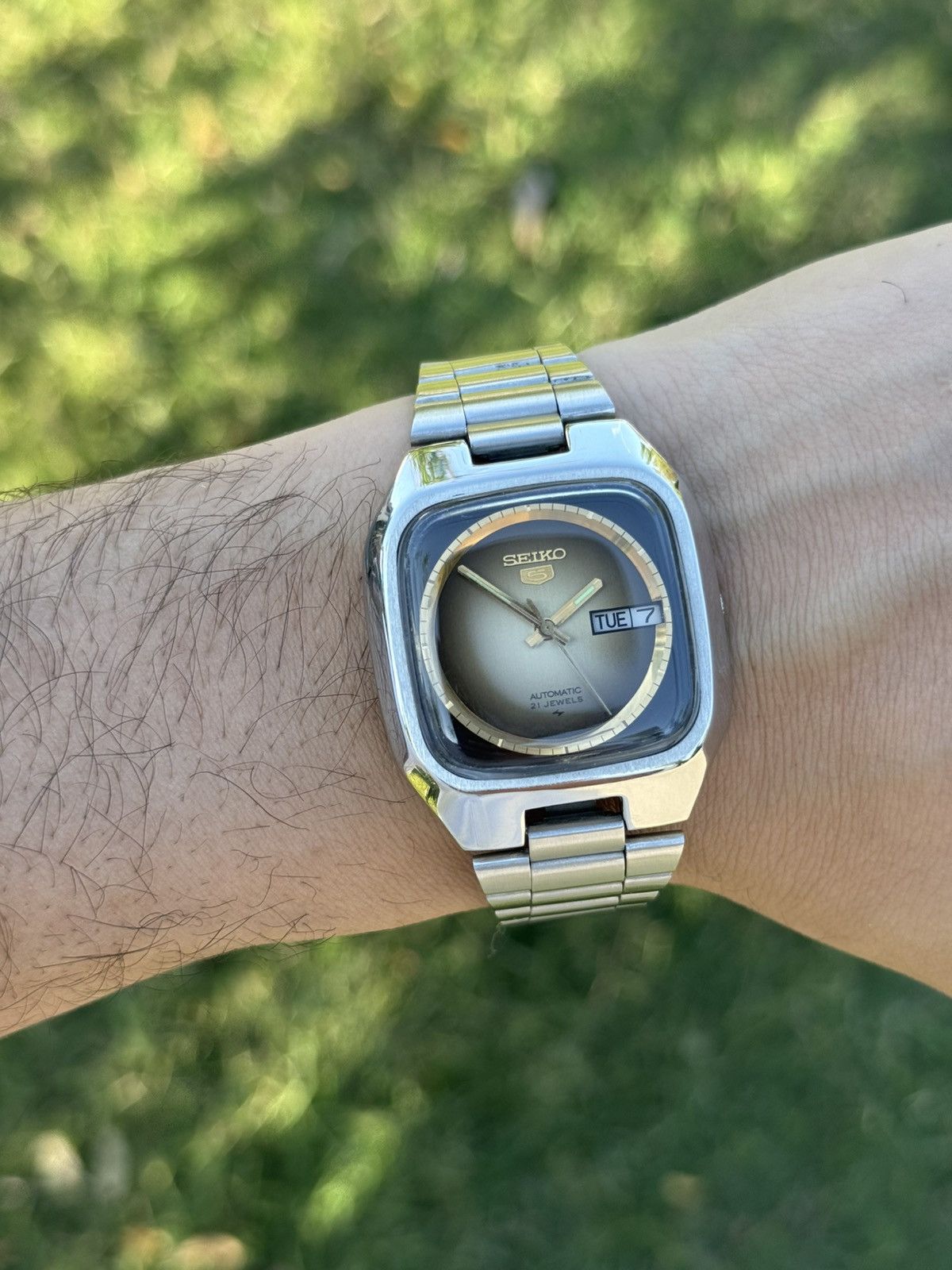 Seiko Vintage Seiko 5 Automatic Watch: smoke-grey Dial, mens watch Size 36 - 20 Thumbnail