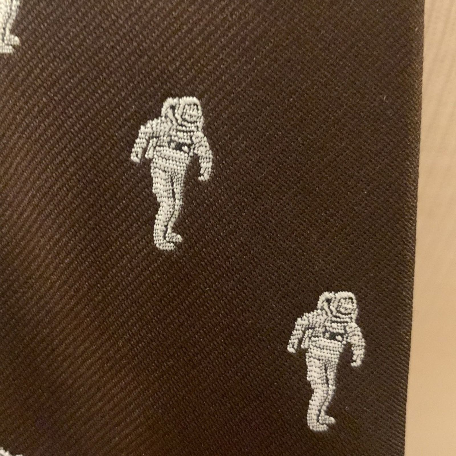 Vintage 80’s RARE space shuttle Challenger astronauts embroider tie Size ONE SIZE - 6 Thumbnail