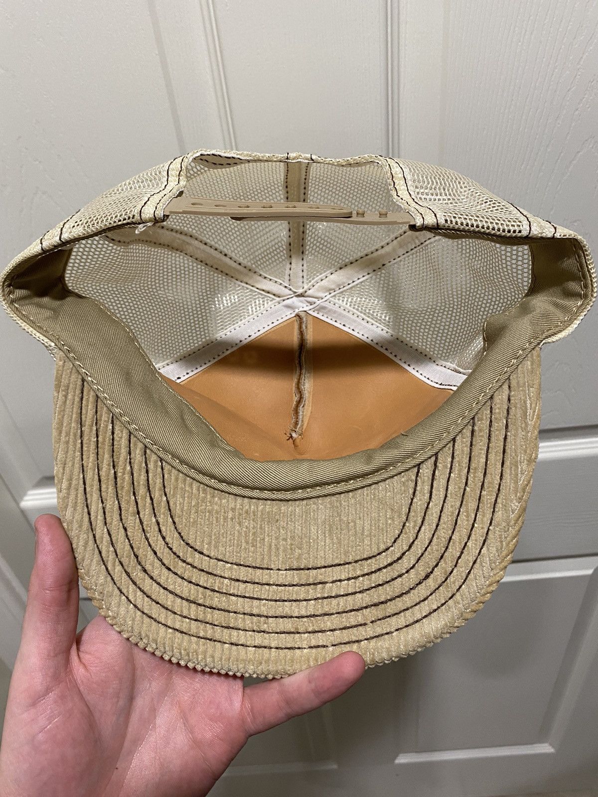 Vintage Vintage 80s Crater Lake Corduroy Trucker Hat Size ONE SIZE - 5 Thumbnail
