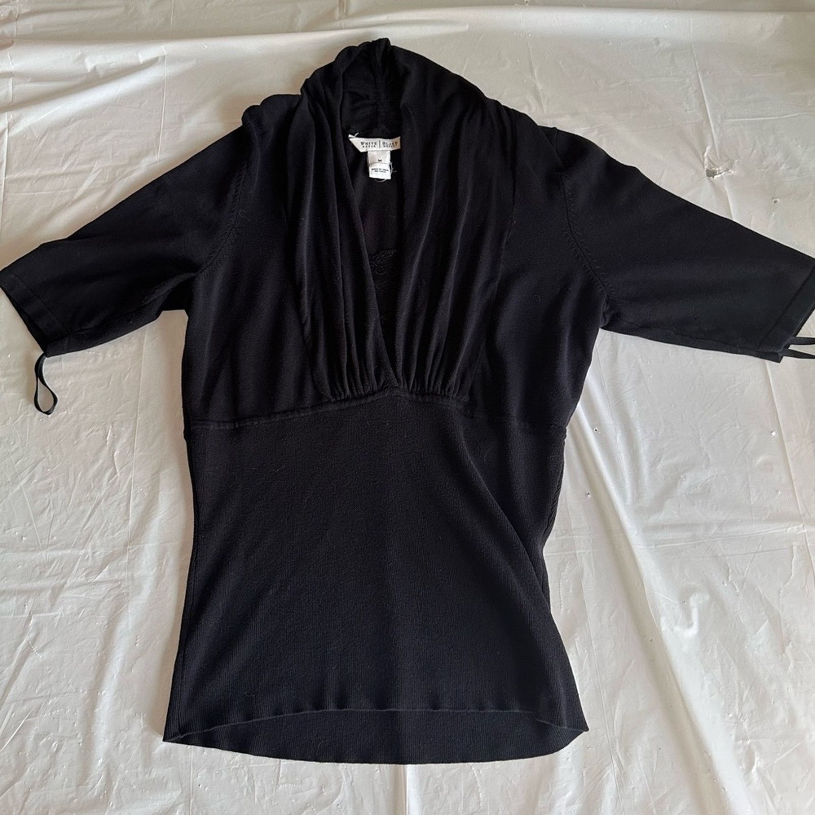 White House Black Market White House Black Market Black Blouse M Size M / US 6-8 / IT 42-44 - 1 Thumbnail