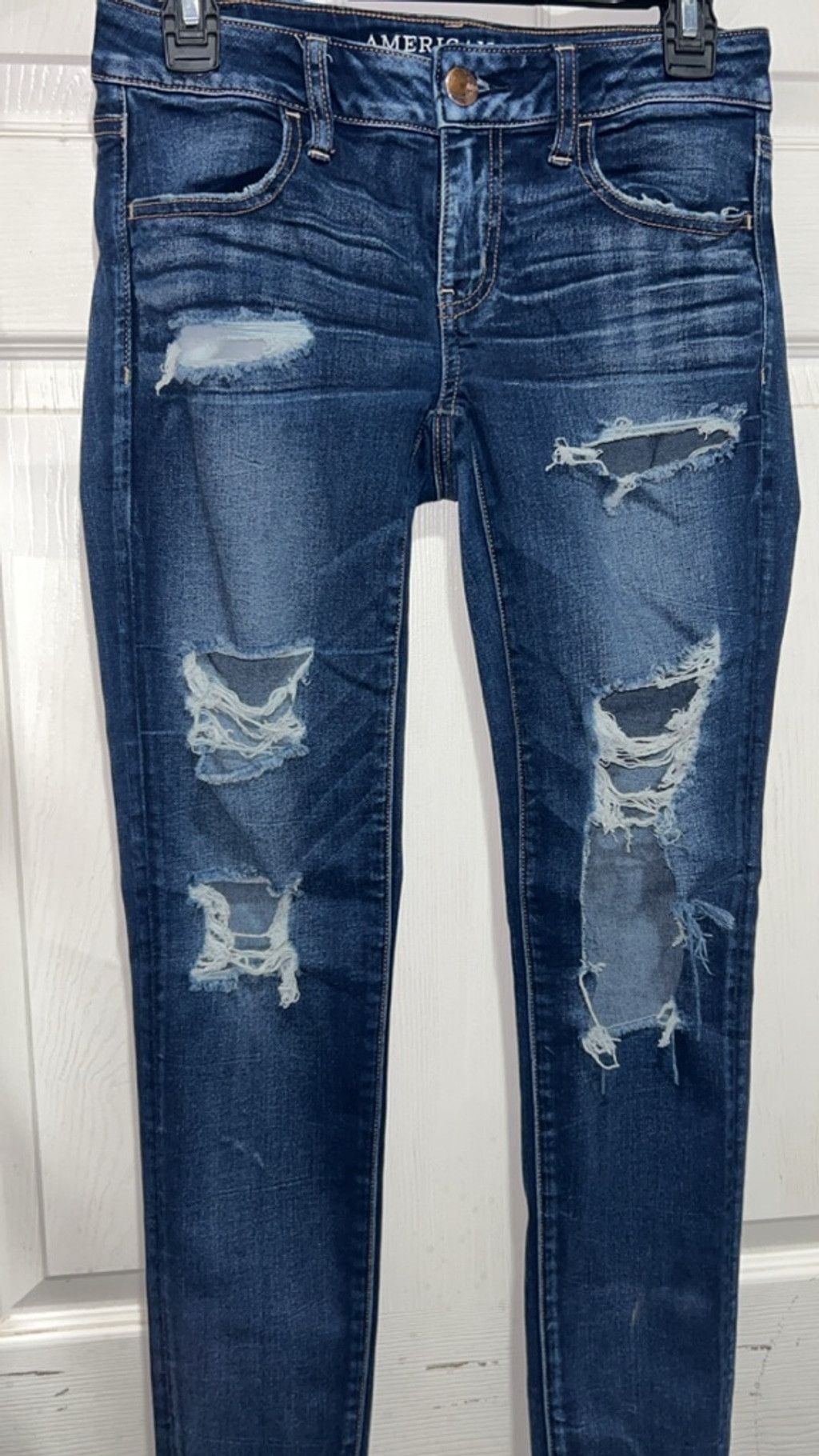American Eagle Outfitters Women's American Eagle Outfitters Blue Distressed Skinny Jea Size 28" / US 6 / IT 42 - 1 Thumbnail