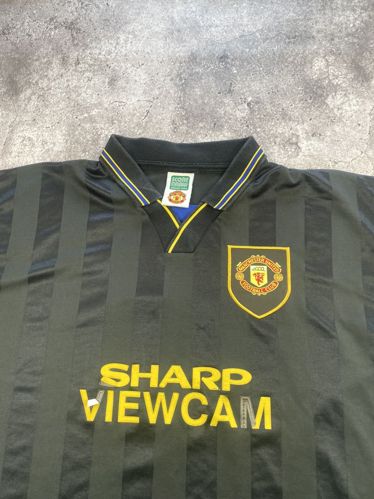 Vintage Cantona 7 Score Manchester United vintage sharp jersey M 90t Size US XL / EU 56 / 4 - 4 Thumbnail