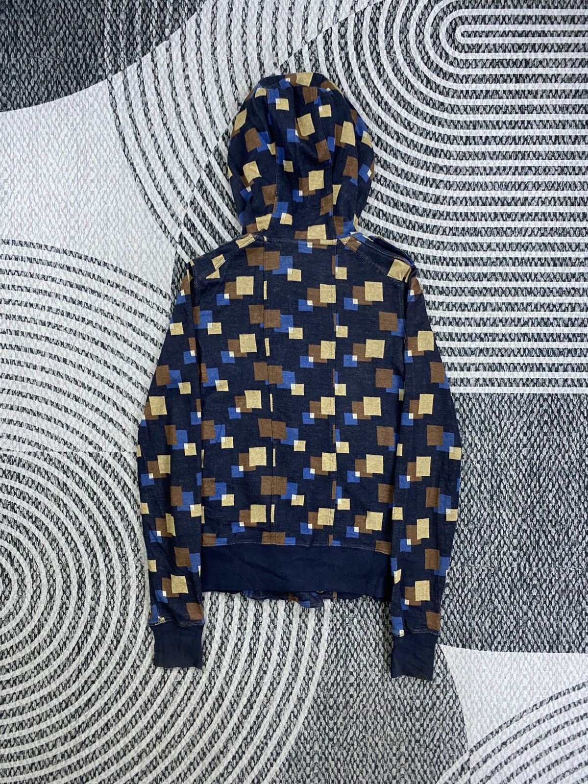 Marc by Marc Jacobs Vintage Marc Jacobs Multibutton Zipper Sweatshirt Hooded Size US S / EU 44-46 / 1 - 2 Thumbnail
