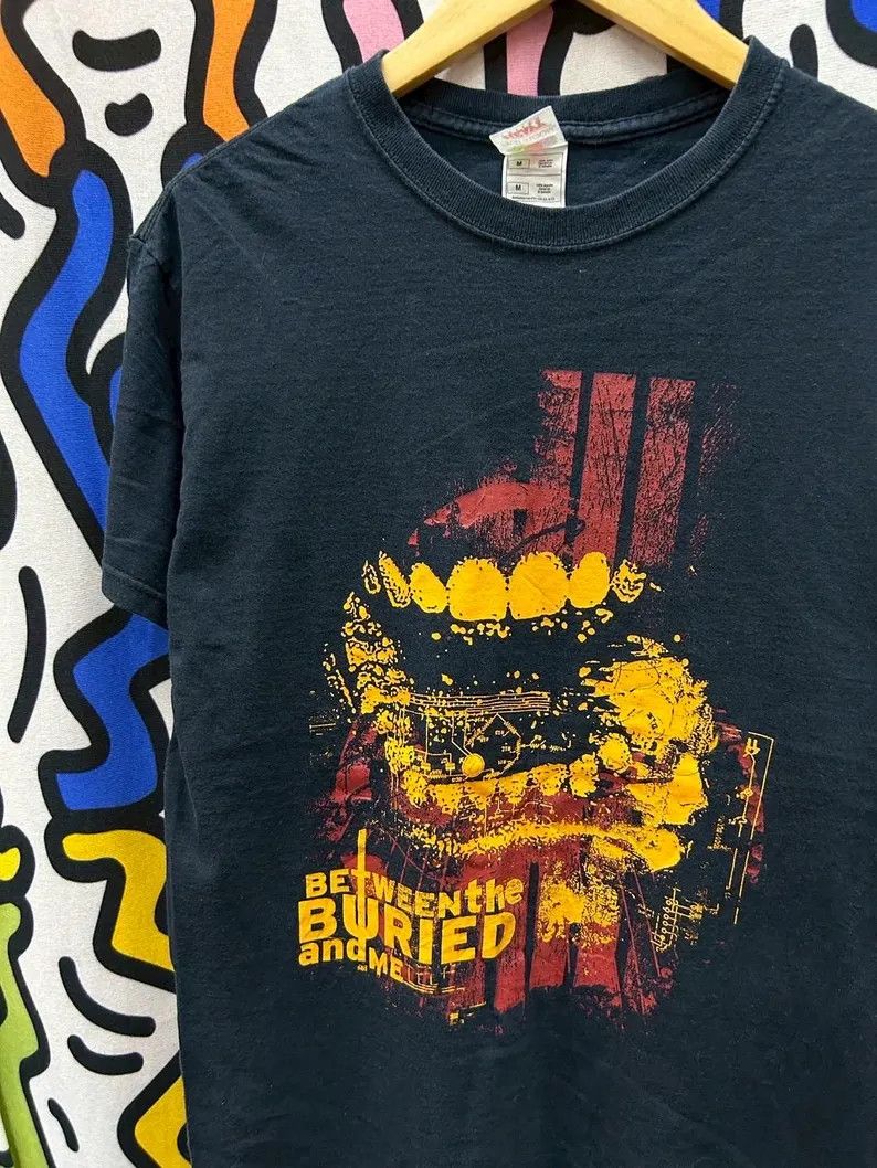 Vintage Vintage 2000s Between the Buried and Me Band tshirt size M Size US M / EU 48-50 / 2 - 1 Thumbnail