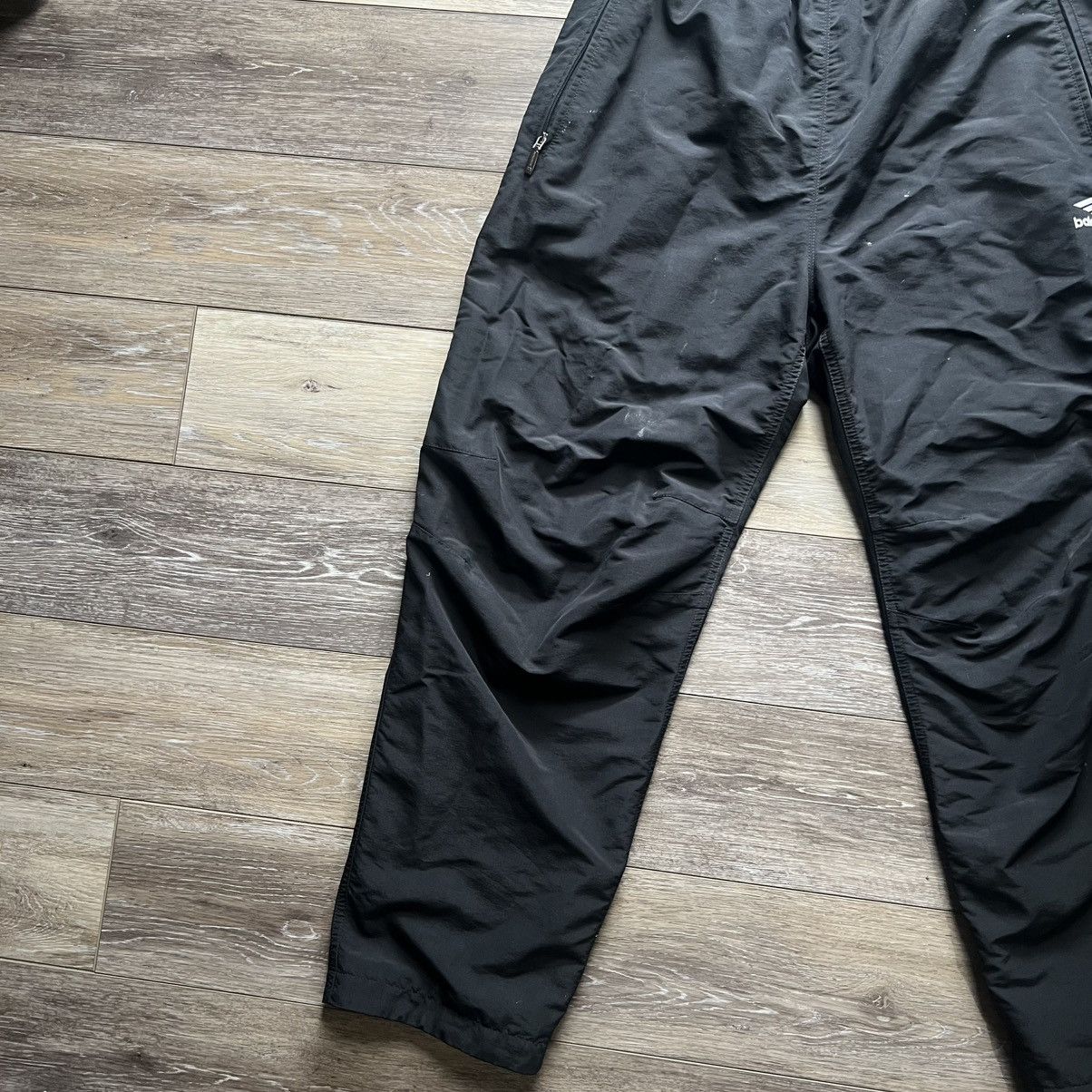 Balenciaga Balenciaga 3b Small fit track/sweatpants Size US 32 / EU 48 - 3 Thumbnail