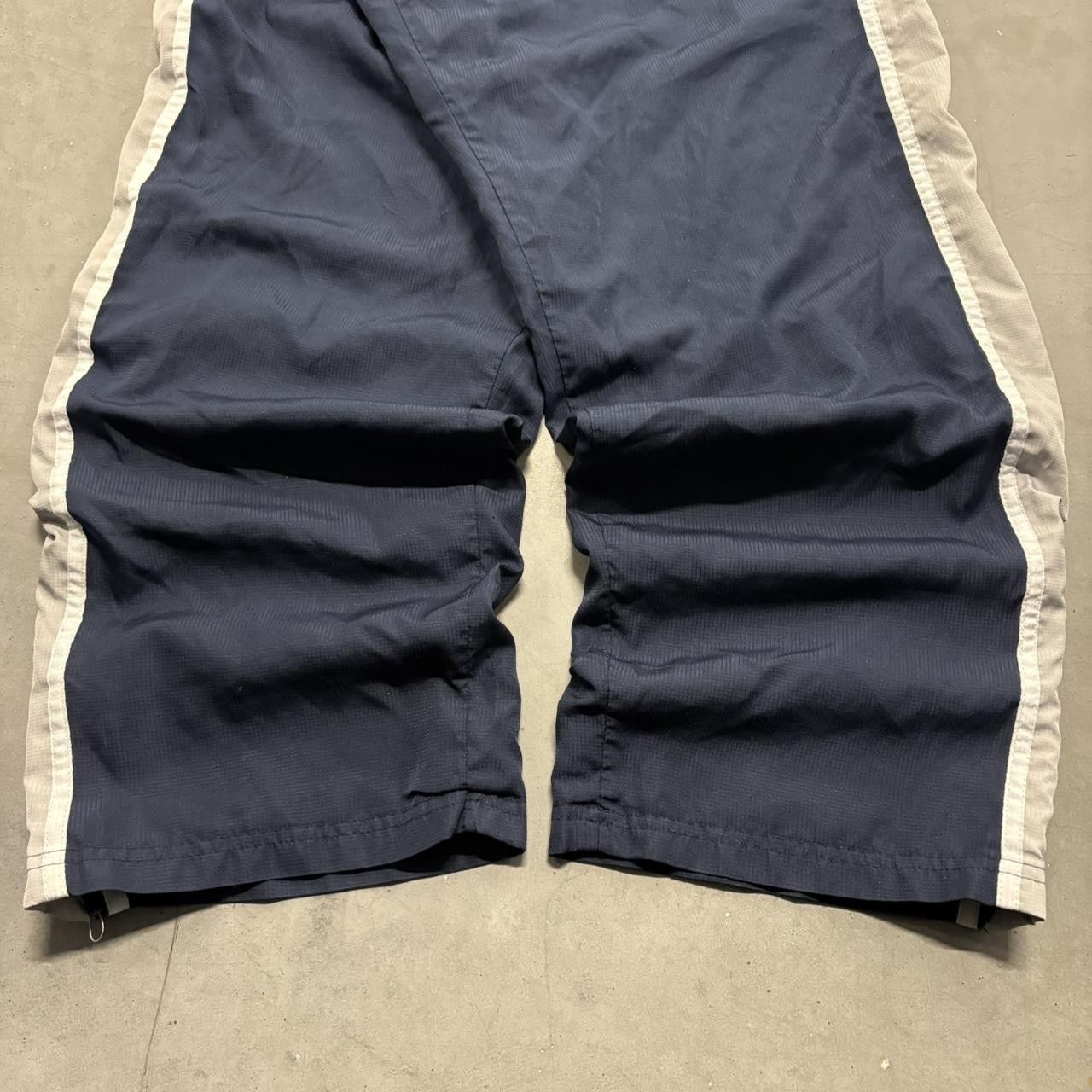 Starter Crazy Vintage Y2K/2000s Baggy Navy Blue Silver Striped Skater Starter Trackpants! Size US 34 / EU 50 - 4 Thumbnail