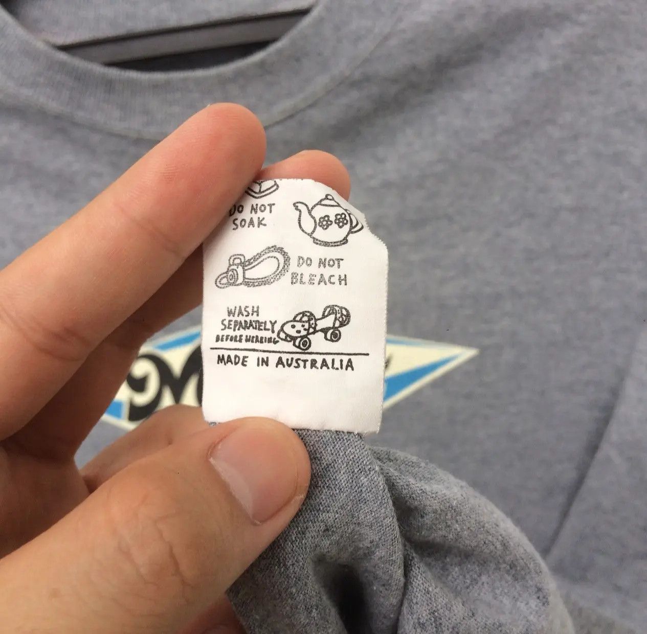 Mambo Vintage 90s Mambo The Bastard Son of Surf Culture T-shirt | Size US S / EU 44-46 / 1 - 5 Thumbnail
