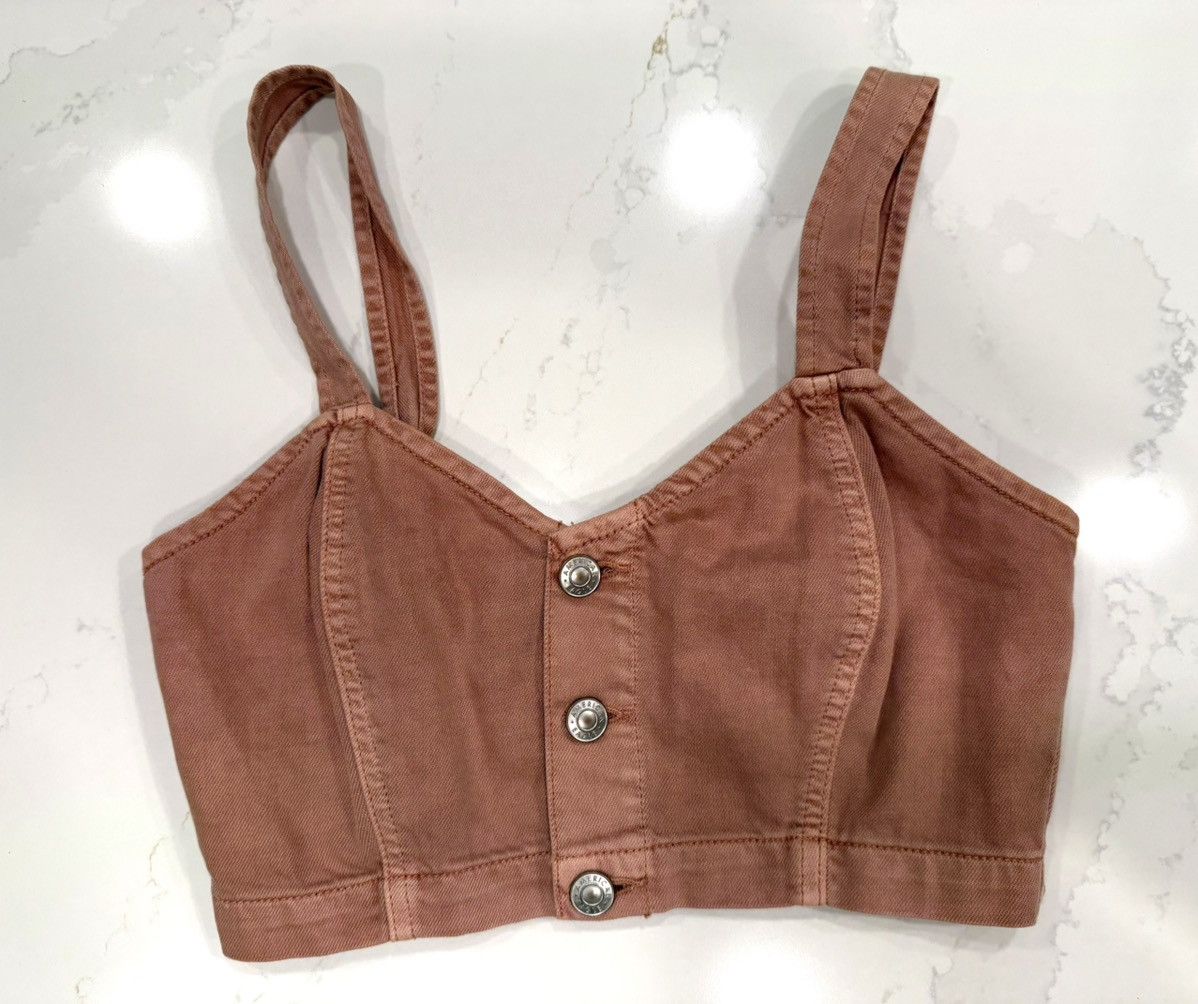 American Eagle Outfitters American Eagle Putty Colored Crop Top Size XS / US 0-2 / IT 36-38 - 1 Thumbnail