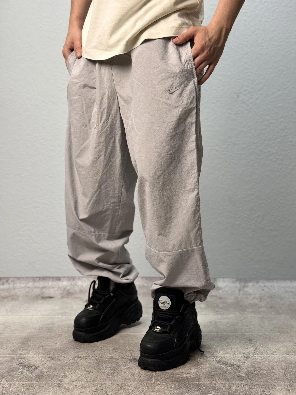 Nike 👉 Nike Vintage Baggy Cargo Pants – Faded Distressed Style Size US 34 / EU 50 - 1 Thumbnail