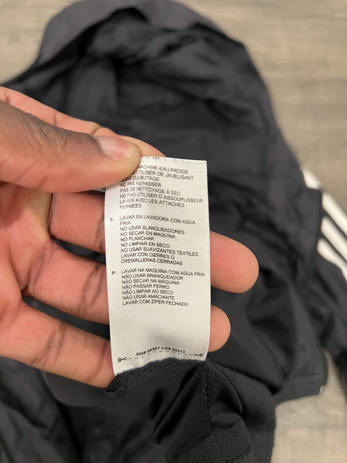 Adidas Vintage Adidas Windbreaker Size US M / EU 48-50 / 2 - 4 Thumbnail