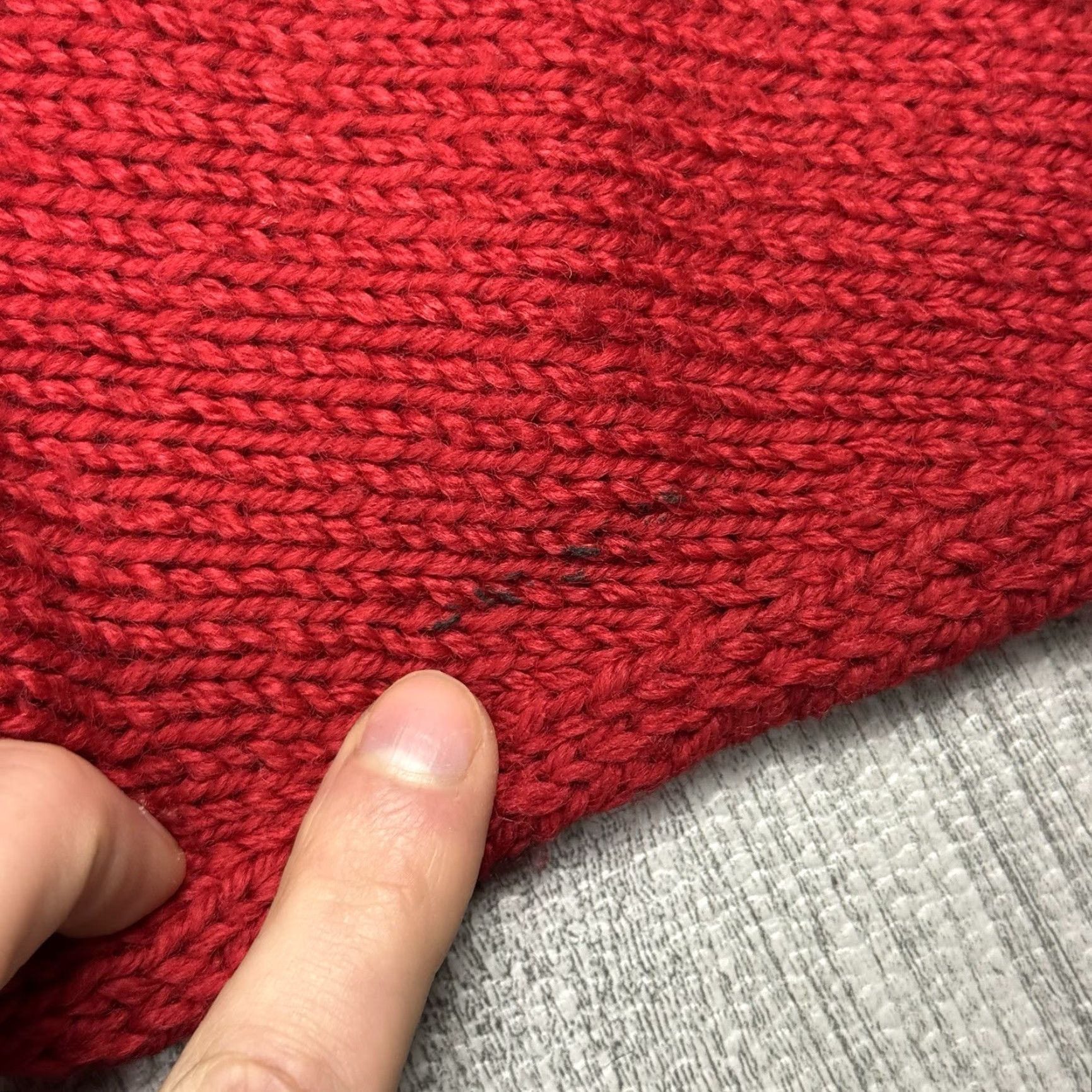 Vintage VINTAGE 1980s Harwood Crafts Wool Floral Chunky Knit Turtleneck Sweater L/XL Womens Red Heavy Hand Knit Size L / US 10 / IT 46 - 6 Thumbnail
