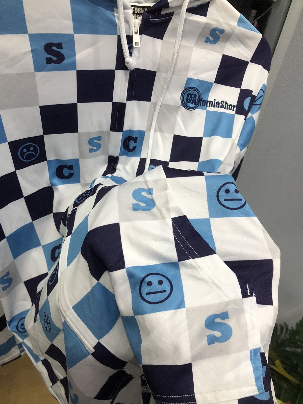 Other California Shore Checkered Surfing Pull-over Hoodie Size US S / EU 44-46 / 1 - 5 Thumbnail