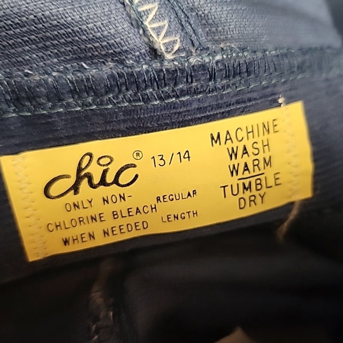 Vintage VINTAGE CHIC PANTS Womens 14 Blue Corduroy Pleated High Rise 70s Retro Casual Size 36" / US 14 / IT 50 - 4 Thumbnail