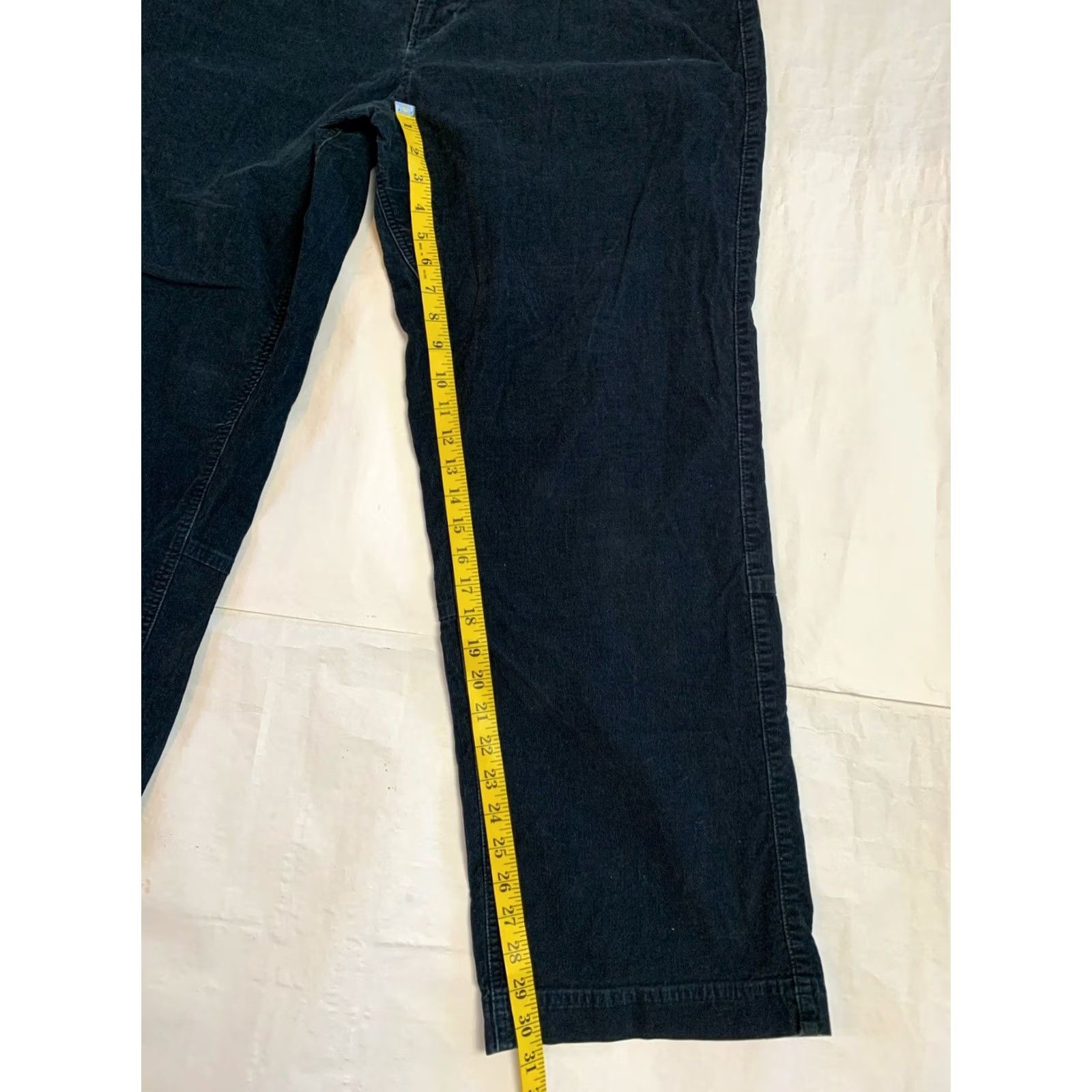 Mountain Hardwear VINTAGE Mountain Hardwear Pants Mens 42x32 Blue Corduroy Baggy Y2K Casual Outdoor Size US 42 / EU 58 - 7 Thumbnail