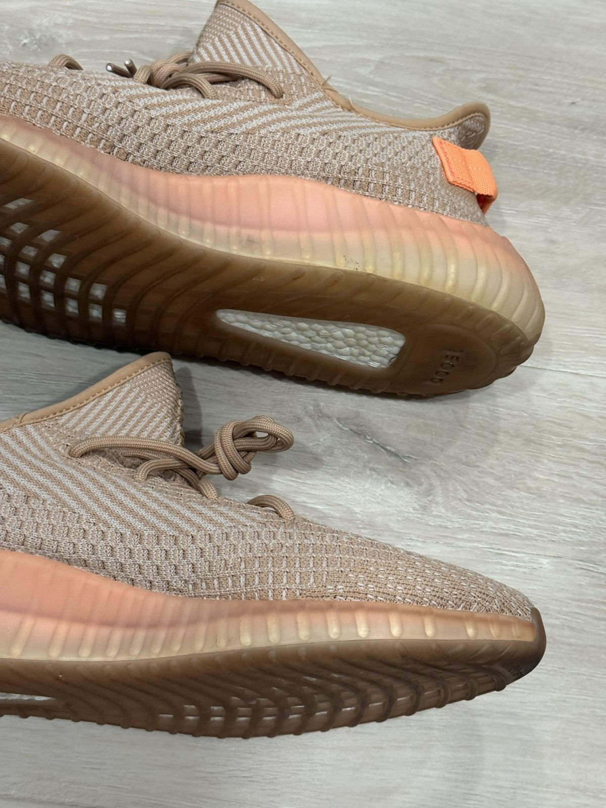 Adidas Yeezy 350 v2 Clay Size US 13 / EU 46 - 10 Thumbnail