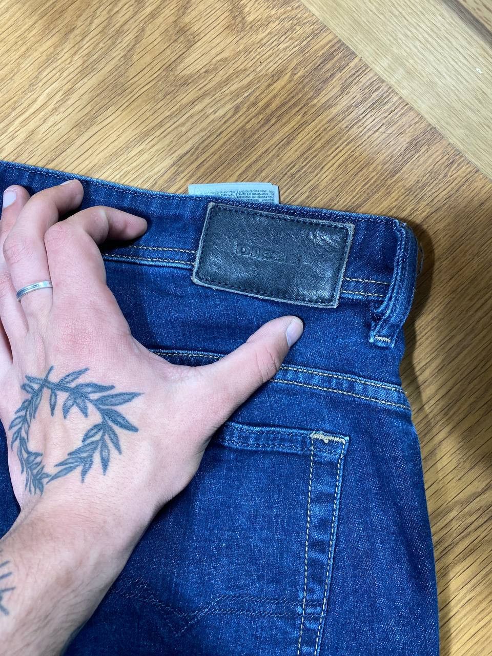 Diesel × Japanese Brand Crazy Crash Dirty Baggy Faded Jean Japan Avant Garde Style Size US 34 / EU 50 - 5 Thumbnail