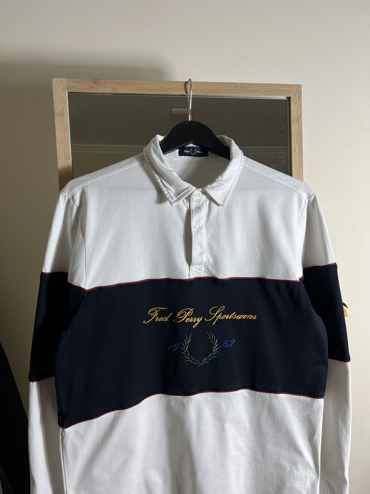 Fred Perry Fred Perry Script Embroidered Logo Rugby Shirt Longsleeve Size US L / EU 52-54 / 3 - 3 Thumbnail