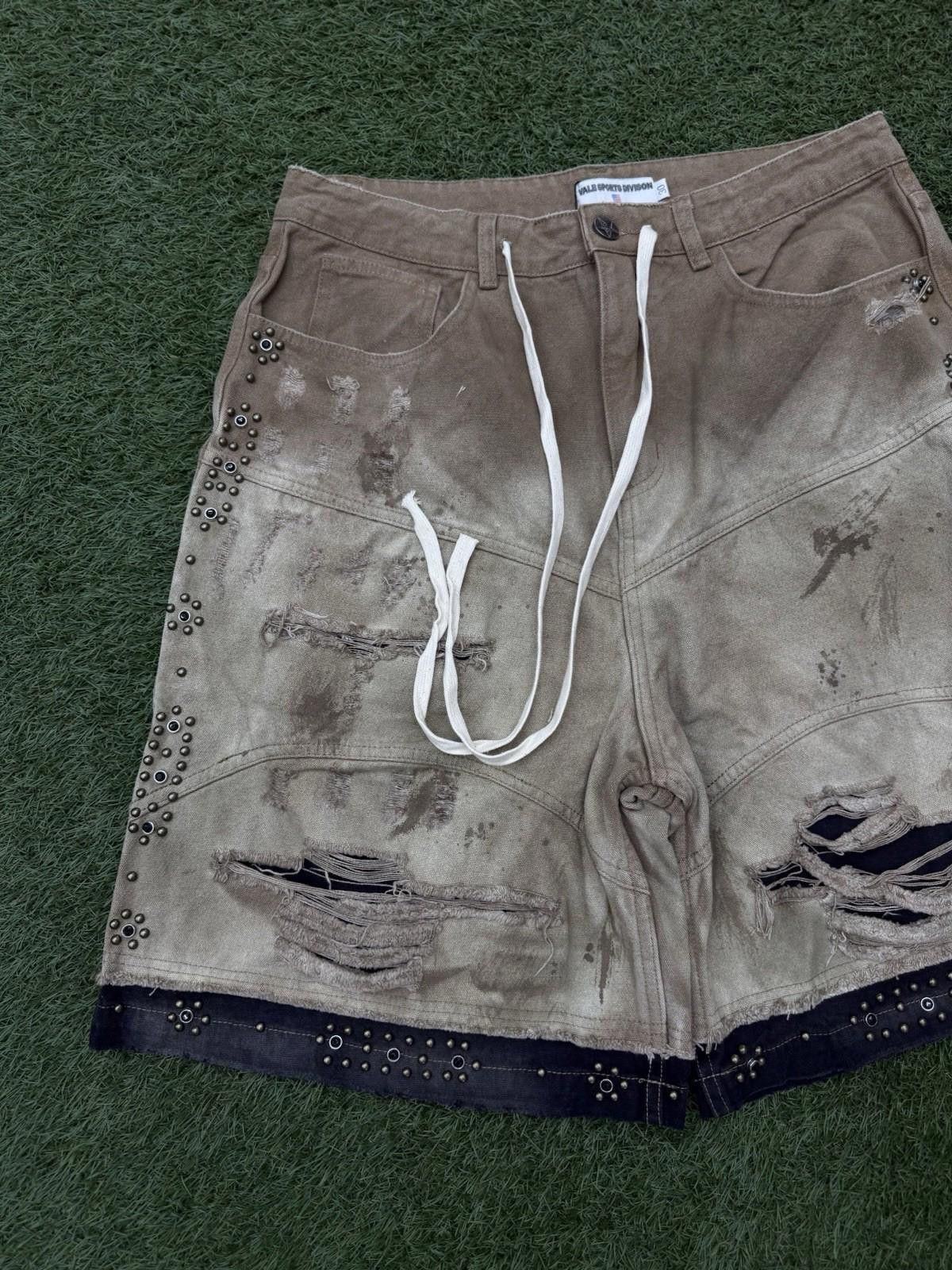 Vale Valley Denim Studded Shorts Size 30 (Brand New) Tan/Black Size US 30 / EU 46 - 3 Thumbnail