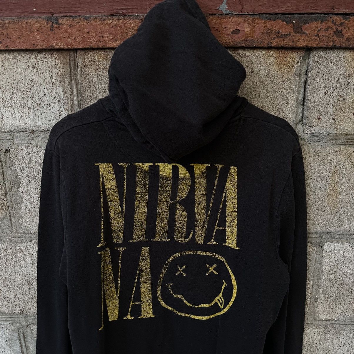Nirvana Vintage Nirvana Hoodie Big Logo Size M Band Rock Hype Trend Size US M / EU 48-50 / 2 - 8 Thumbnail