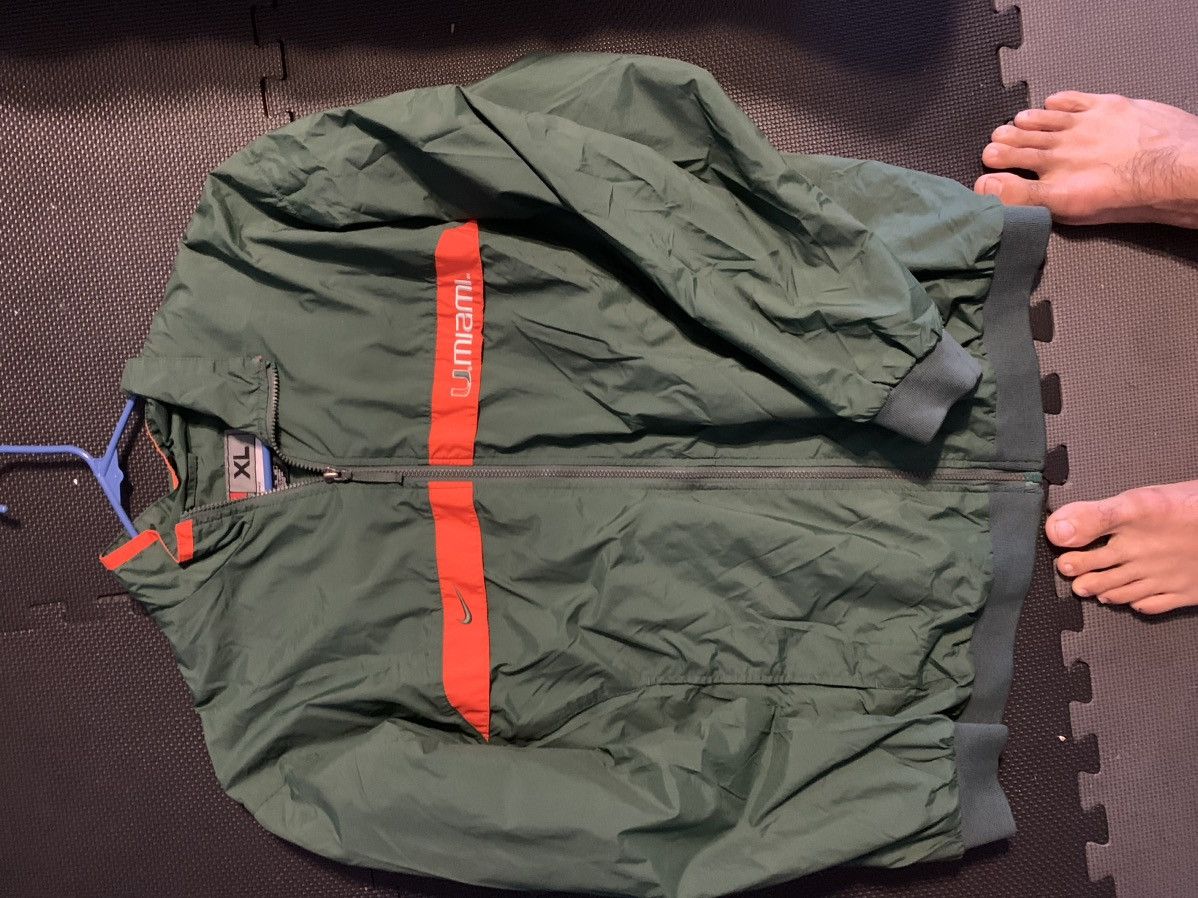 Nike × Vintage Vintage Nike Miami Hurricanes Windbreaker Size US L / EU 52-54 / 3 - 3 Thumbnail