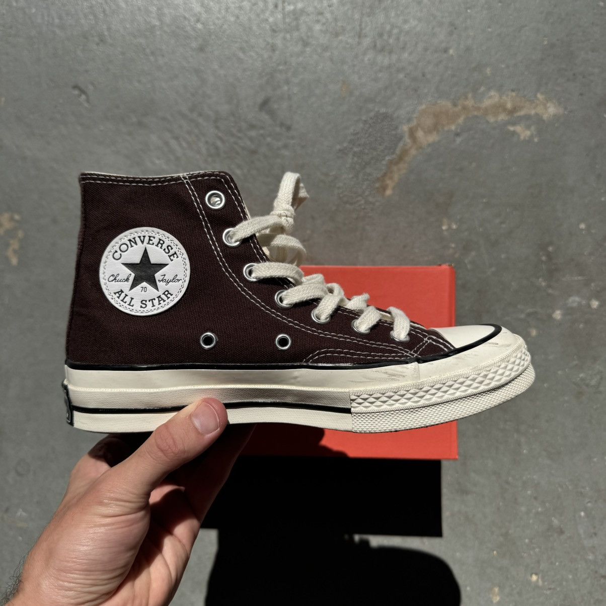 Converse Converse Chuck 70 High Top 'Dark Root' Size US 5 / EU 37 - 8 Thumbnail