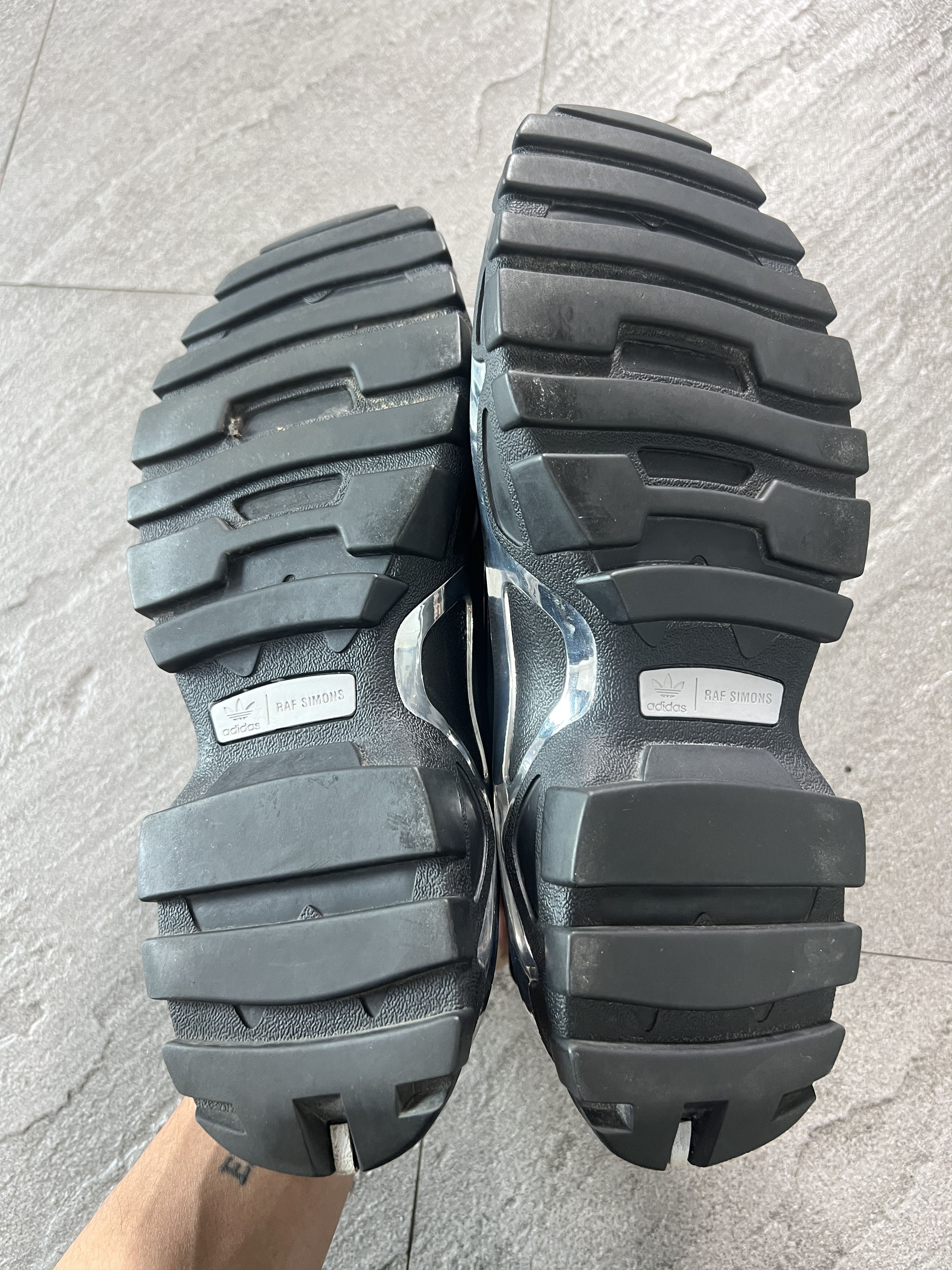 Adidas × Raf Simons Raf Simons Adidas Detroit Runner Black US8 EU41 Size US 8 / EU 41 - 7 Thumbnail