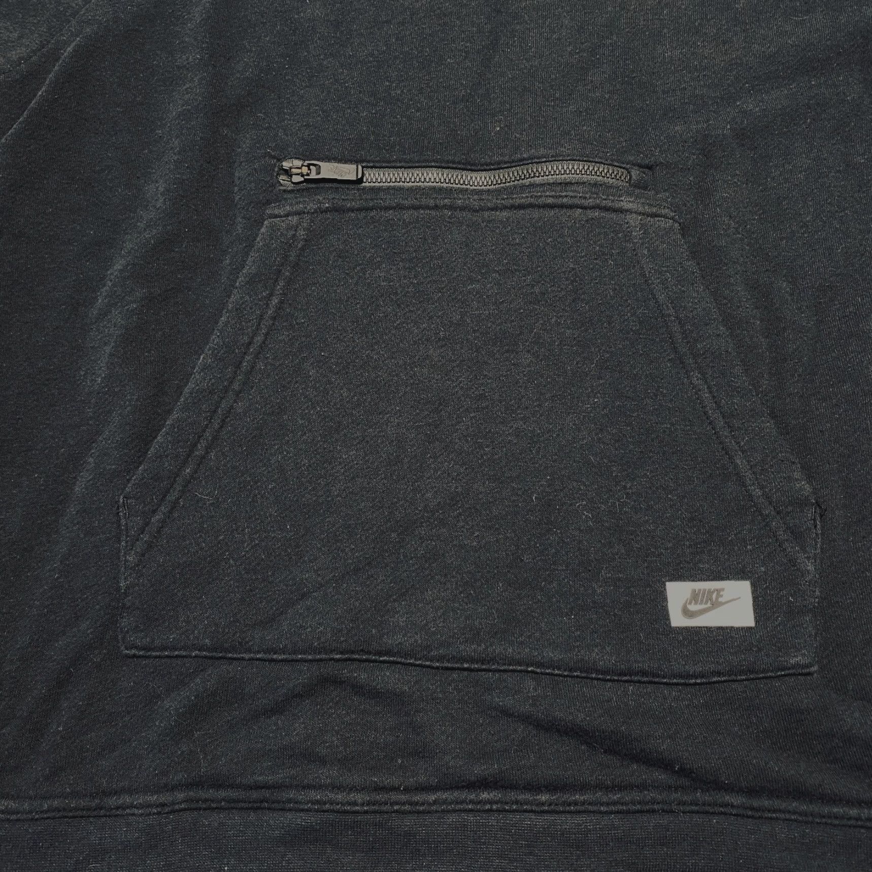Nike VINTAGE Nike Sportswear Funnel Neck Hoodie Men’s Medeium Black Pullover Fleece Kangaroo Size US M / EU 48-50 / 2 - 5 Thumbnail