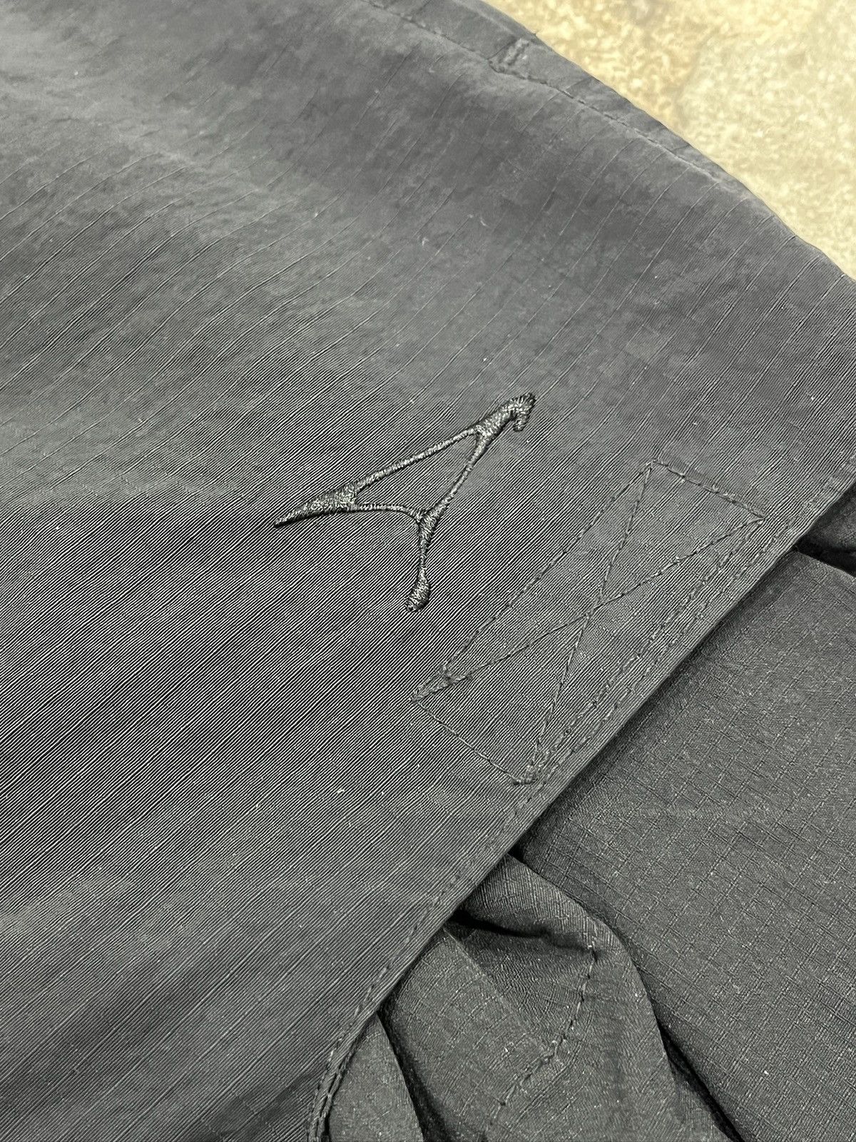 Other Archival Reinvent Multi Bag Cargo Pants (unisex) Size US 31 - 9 Thumbnail
