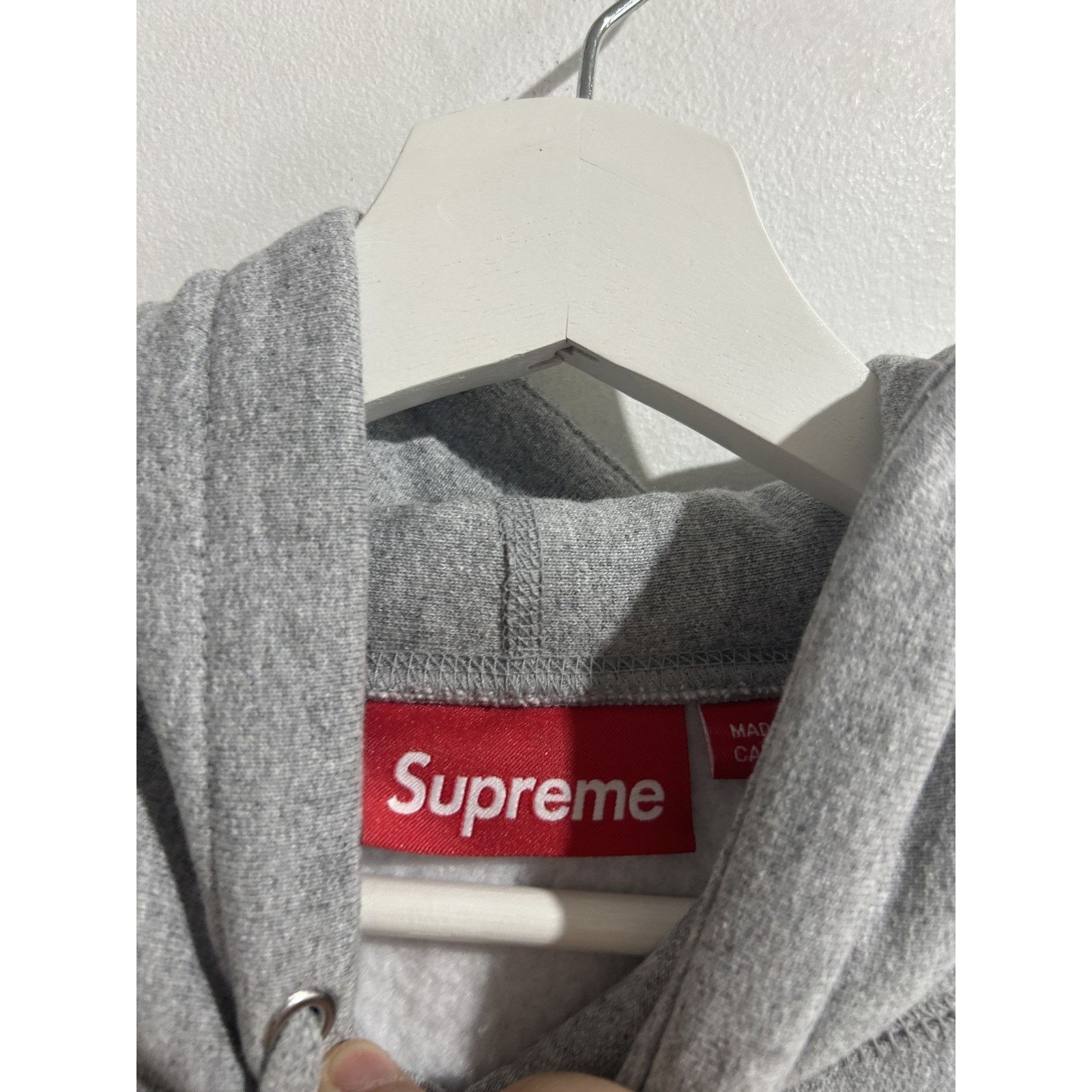 Supreme SUPREME WASHED OLD ENGLISH GREY HOODIE SIZE XL NEW Size US XL / EU 56 / 4 - 6 Thumbnail