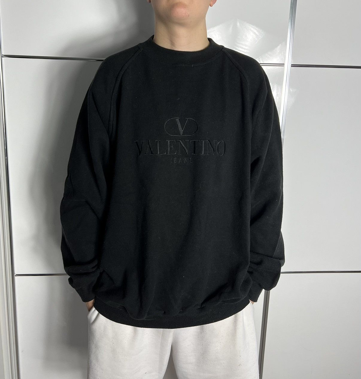 Valentino Fleece Sweatshirt Valentino Jeans big logo vintage Size US XL / EU 56 / 4 - 2 Thumbnail