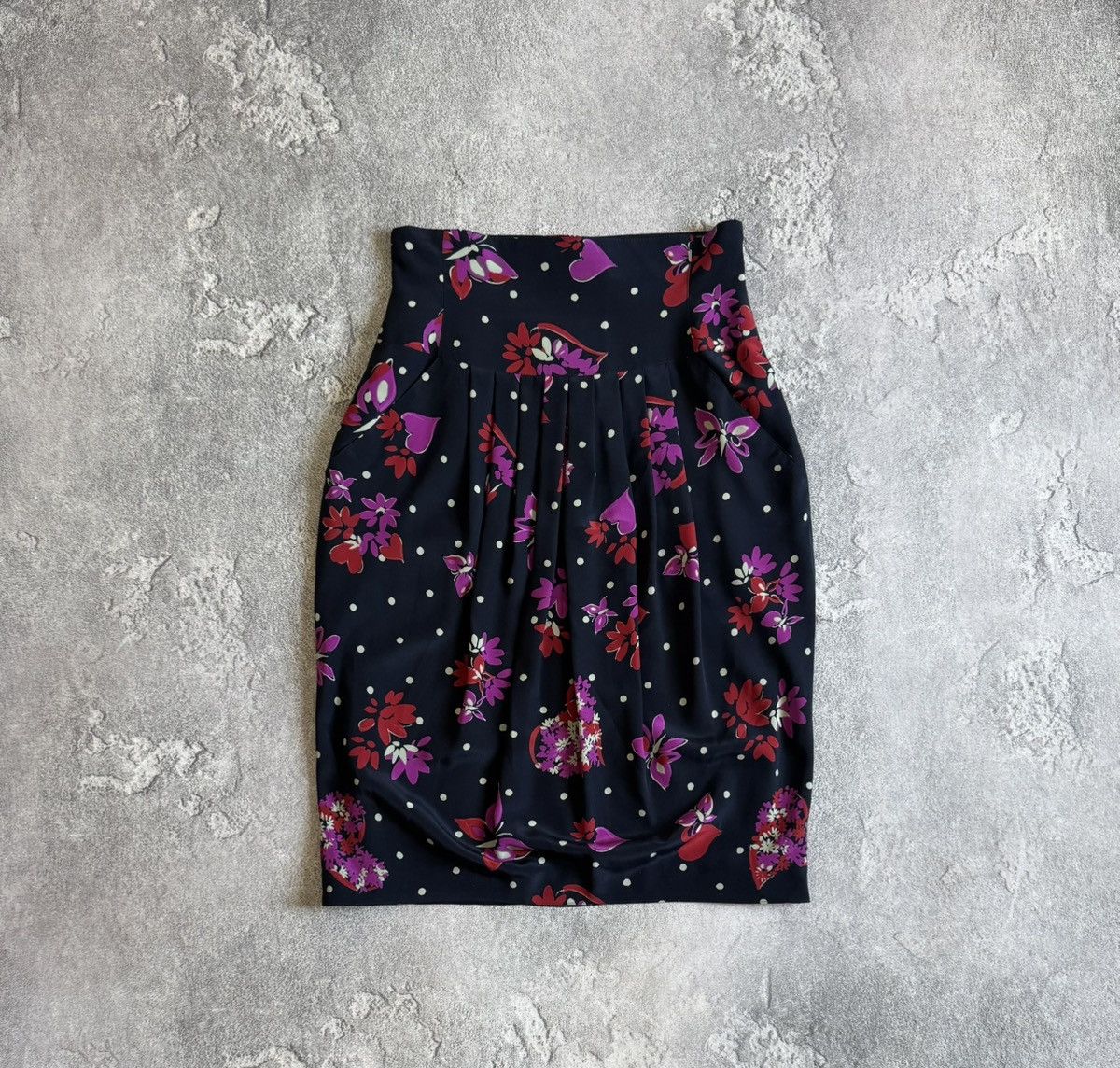 Escada Escada by Margaretha Ley 38size all printed flowers 🌺 skirt Size 26" / US 2 / IT 38 - 9 Thumbnail