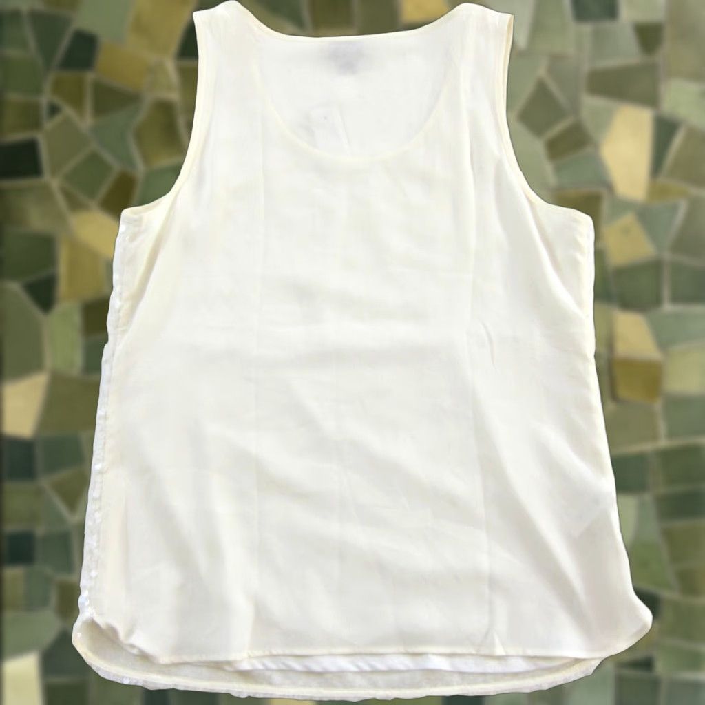Ann Taylor NWT Ann Taylor Loft Ivory Sparkly Sequin Tank Blouse Women Size Medium Size M / US 6-8 / IT 42-44 - 1 Thumbnail
