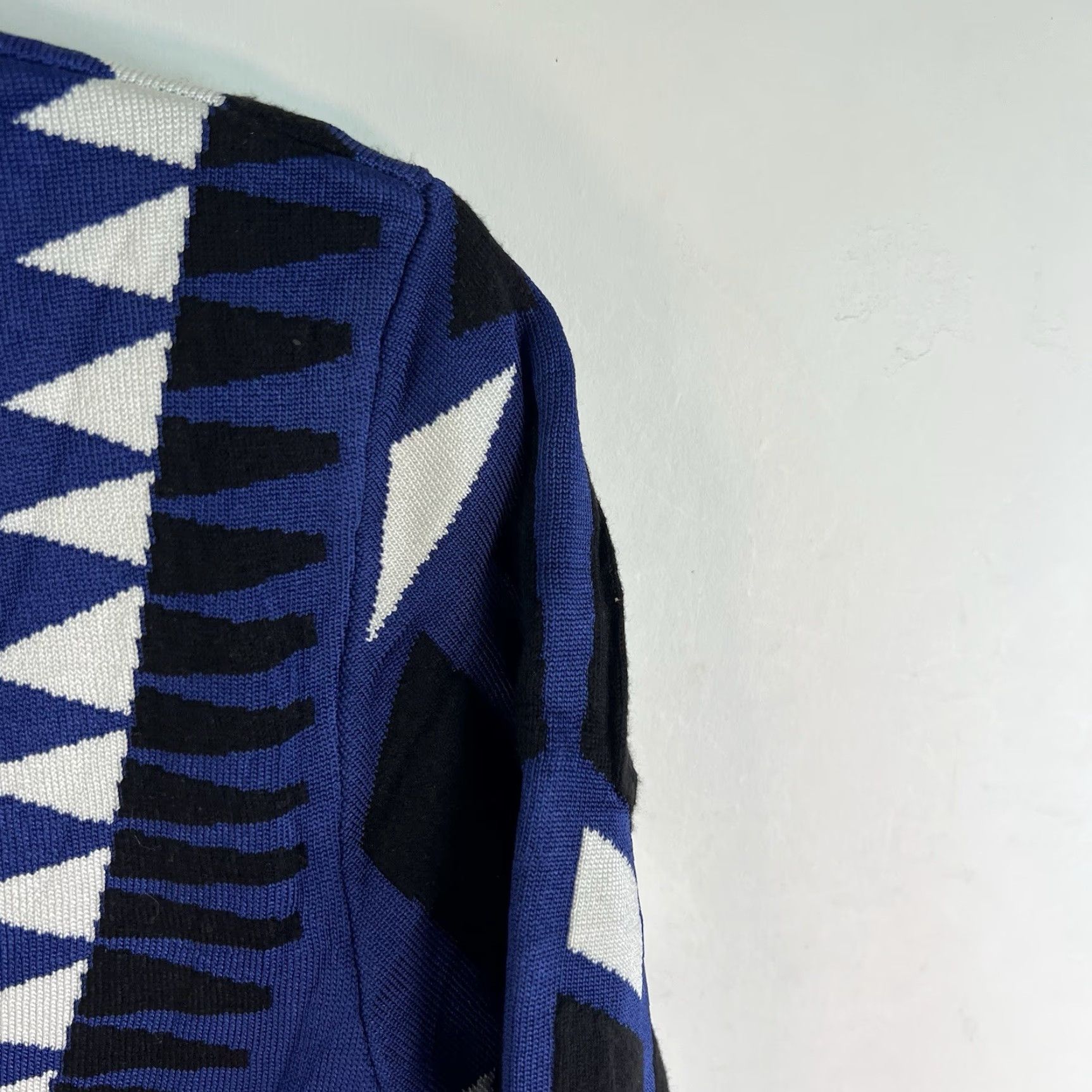 Parker Parker Fit-and-Flare Mini Dress Size M Blue Geometric Long Sleeve V-Neck Party/Cocktail Womens Size M / US 6-8 / IT 42-44 - 2 Thumbnail